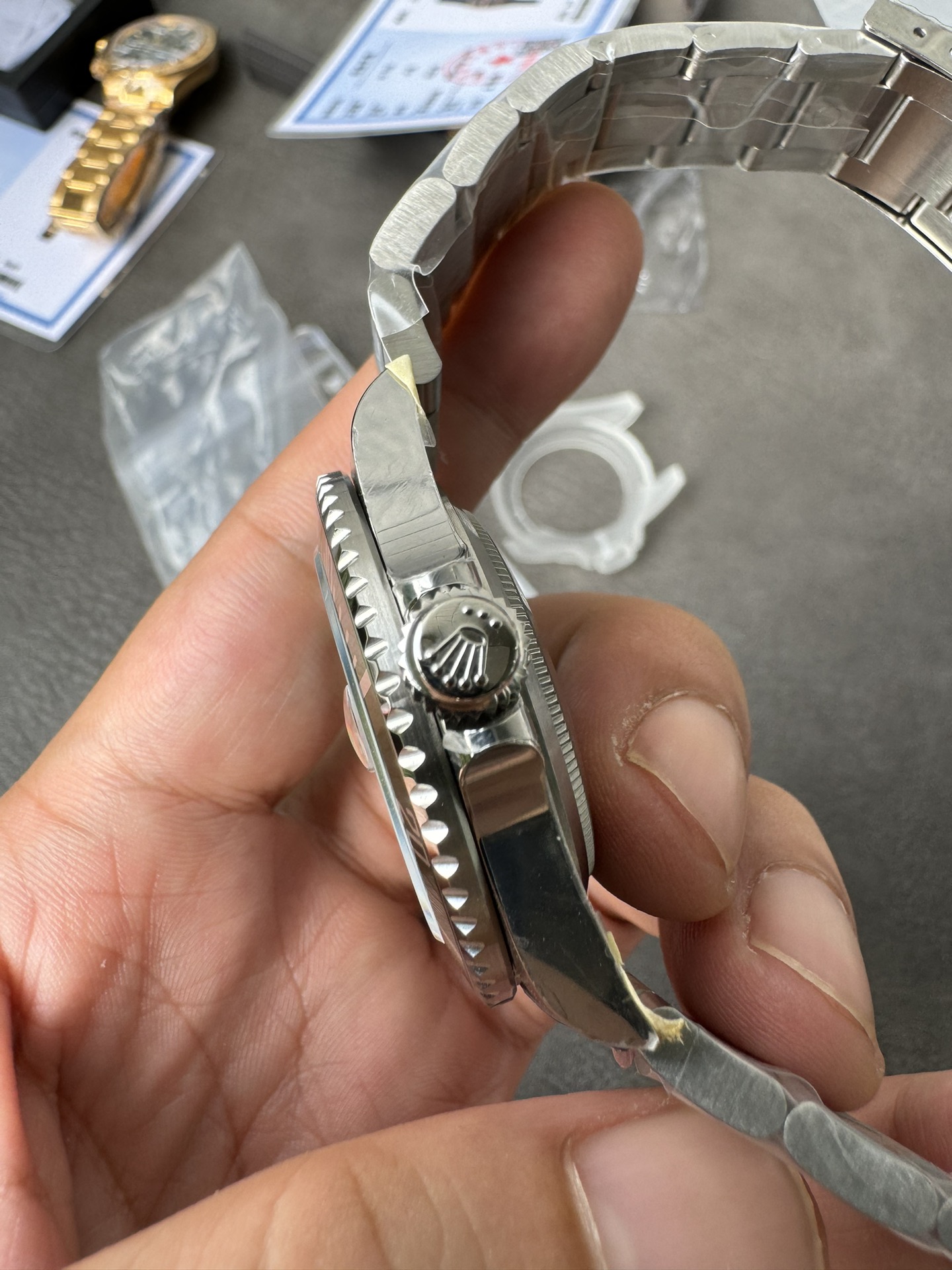 Super Clone 1:1 Rolex Submariner “Kermit” 16610LV / Green Bezel / Black Dial / Date Function / 40mm