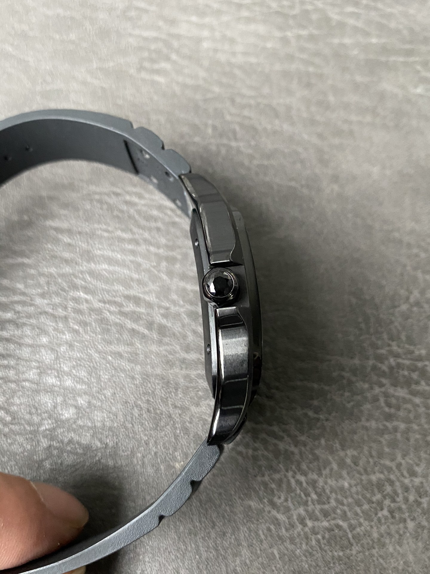 Super Clone 1:1 Cartier Santos De Cartier ADLC – Black Dial / Black Rubber Strap