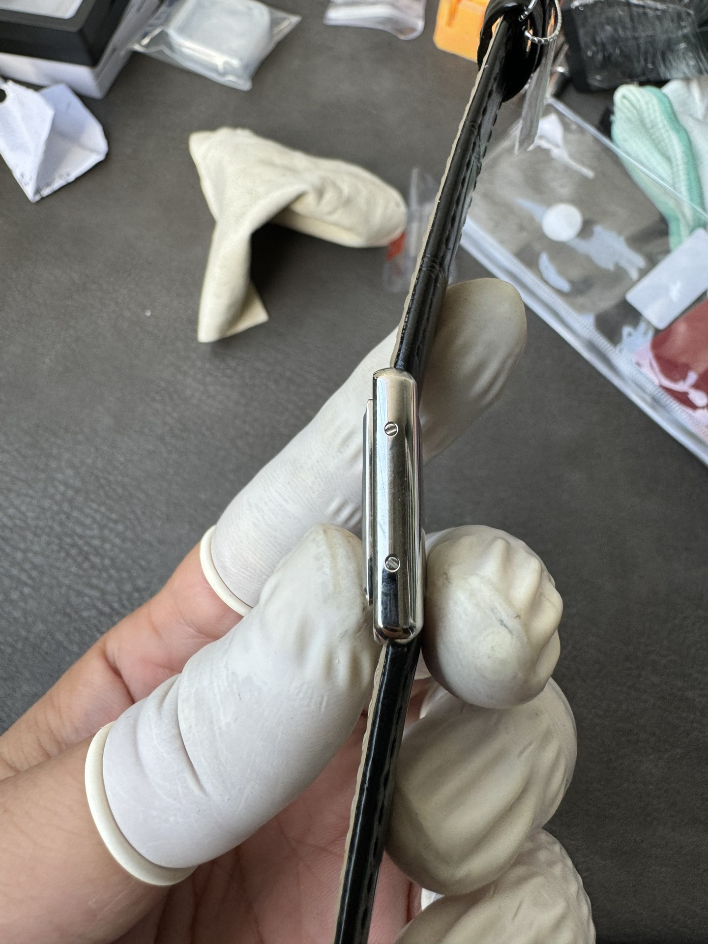 Super Clone 1:1 Cartier Tank Must Minimalist Black Face｜No Scale Minimalist Design