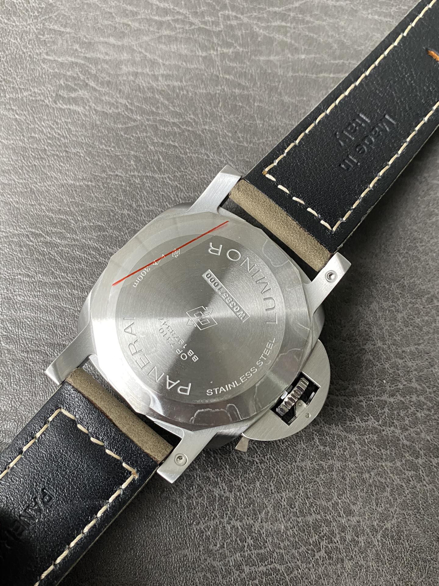 Super Clone 1:1 Panerai Luminor Marina PAM01314 – White Dial / Olive Green Strap / Stainless Steel