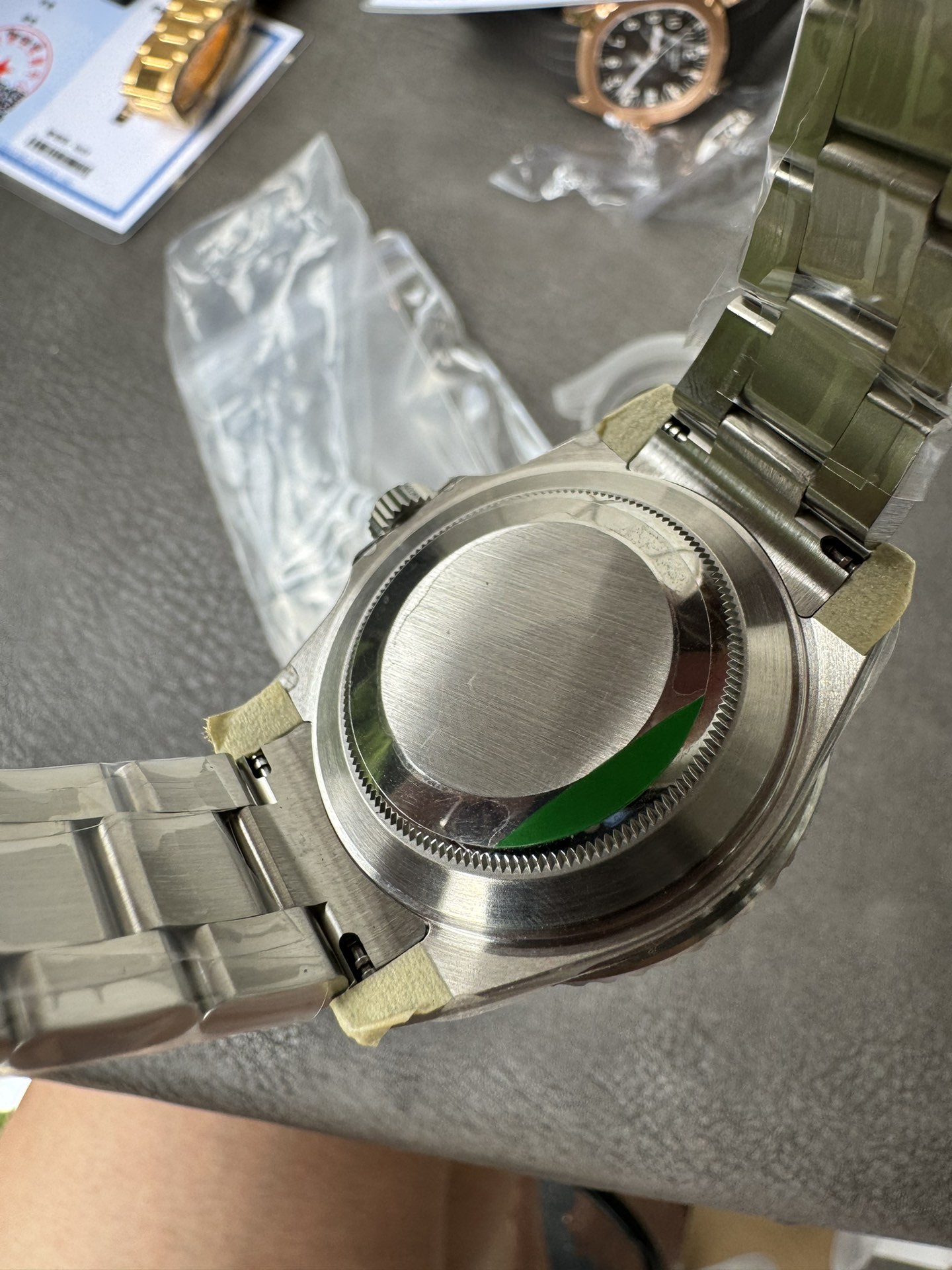 Super Clone 1:1 Rolex Submariner “Kermit” 16610LV / Green Bezel / Black Dial / Date Function / 40mm