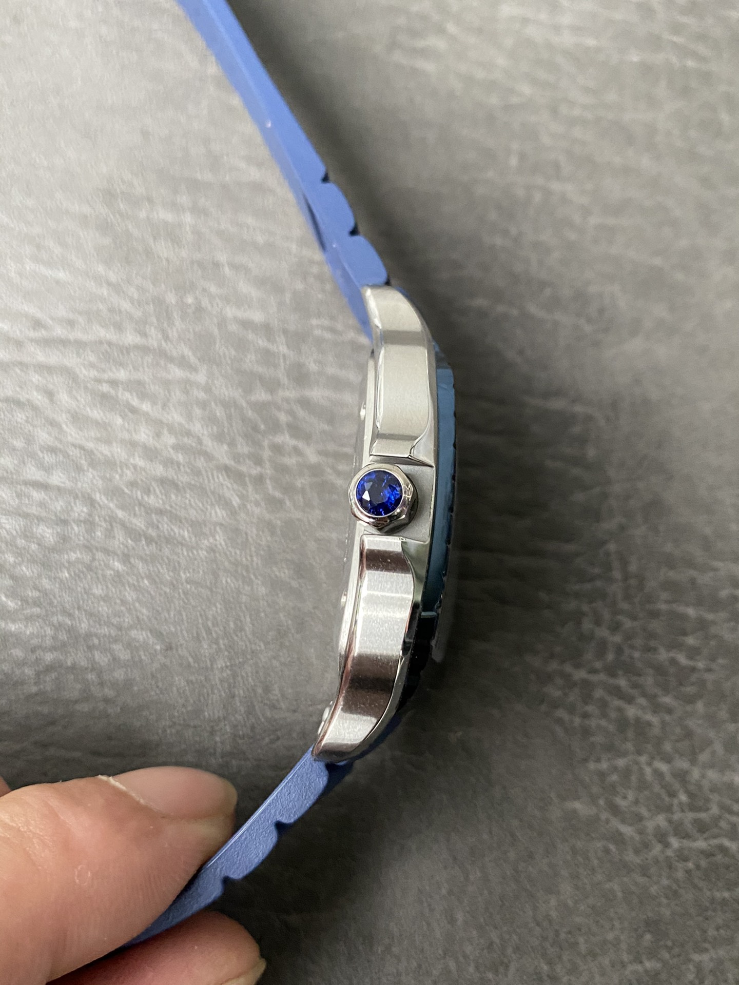 Super Clone 1:1 Cartier Santos De Cartier Blue Dial – Blue Bezel / Blue Rubber Strap