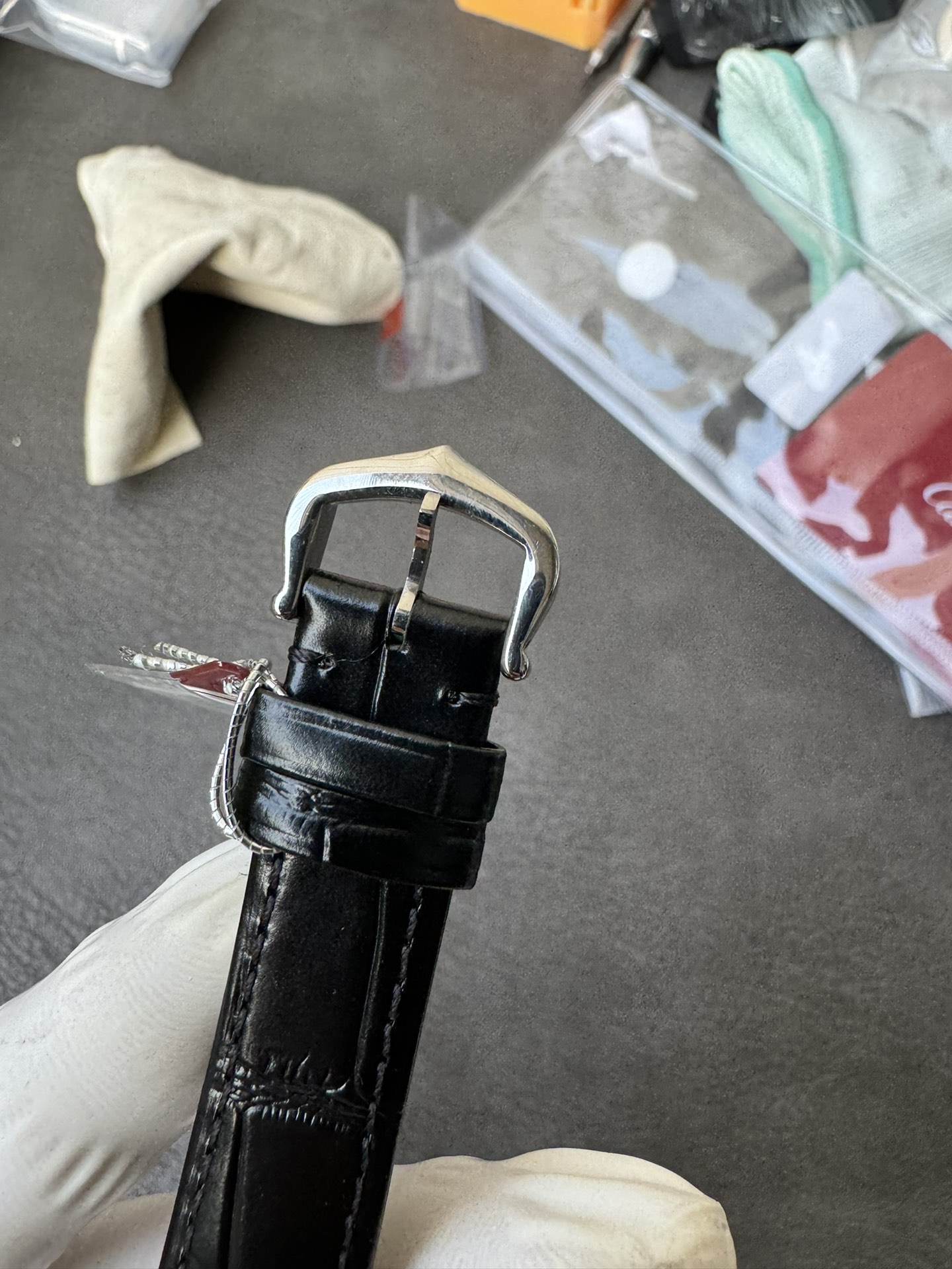 Super Clone 1:1 Cartier Tank Must Minimalist Black Face｜No Scale Minimalist Design