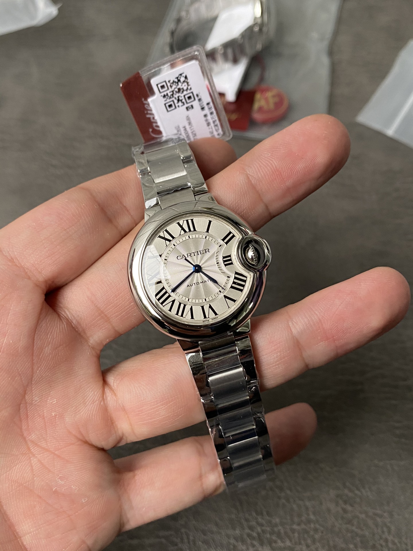 Super Clone 1:1 Cartier Ballon Bleu 33mm / Silver Dial / Roman Numerals / Steel Bracelet