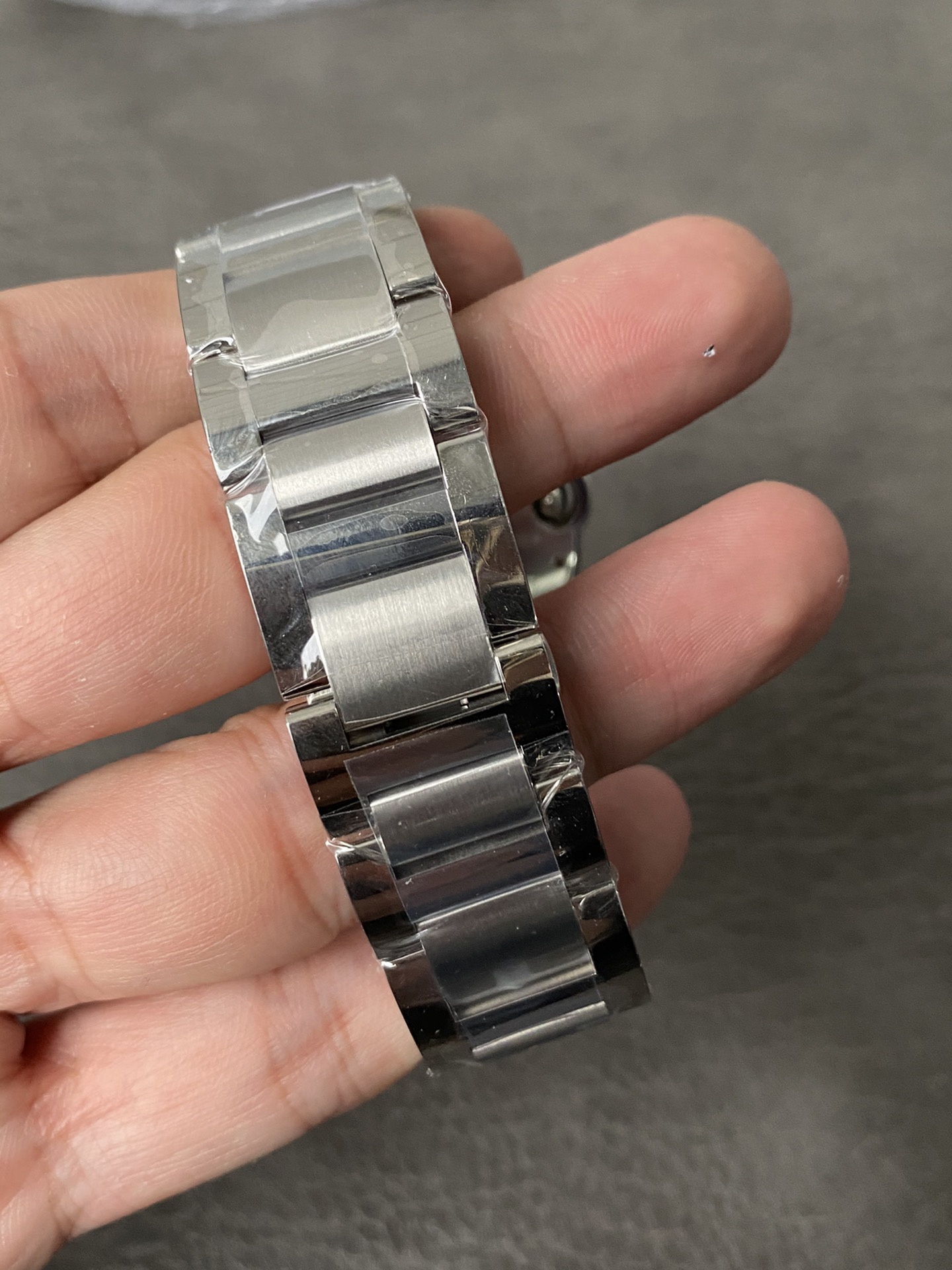 Super Clone 1:1 Cartier Ballon Bleu 42mm / Silver Dial / Roman Numerals / Steel Bracelet