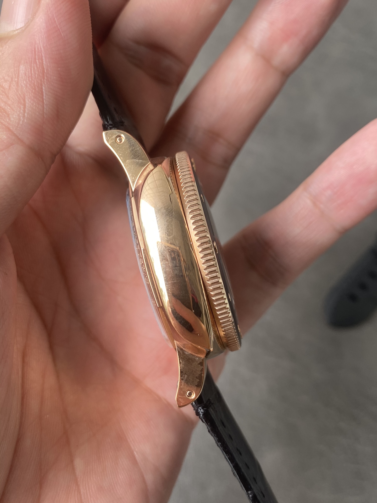 Super Clone 1:1 Panerai Submersible PAM00974 – Rose Gold / Black Ceramic Bezel / Leather Strap