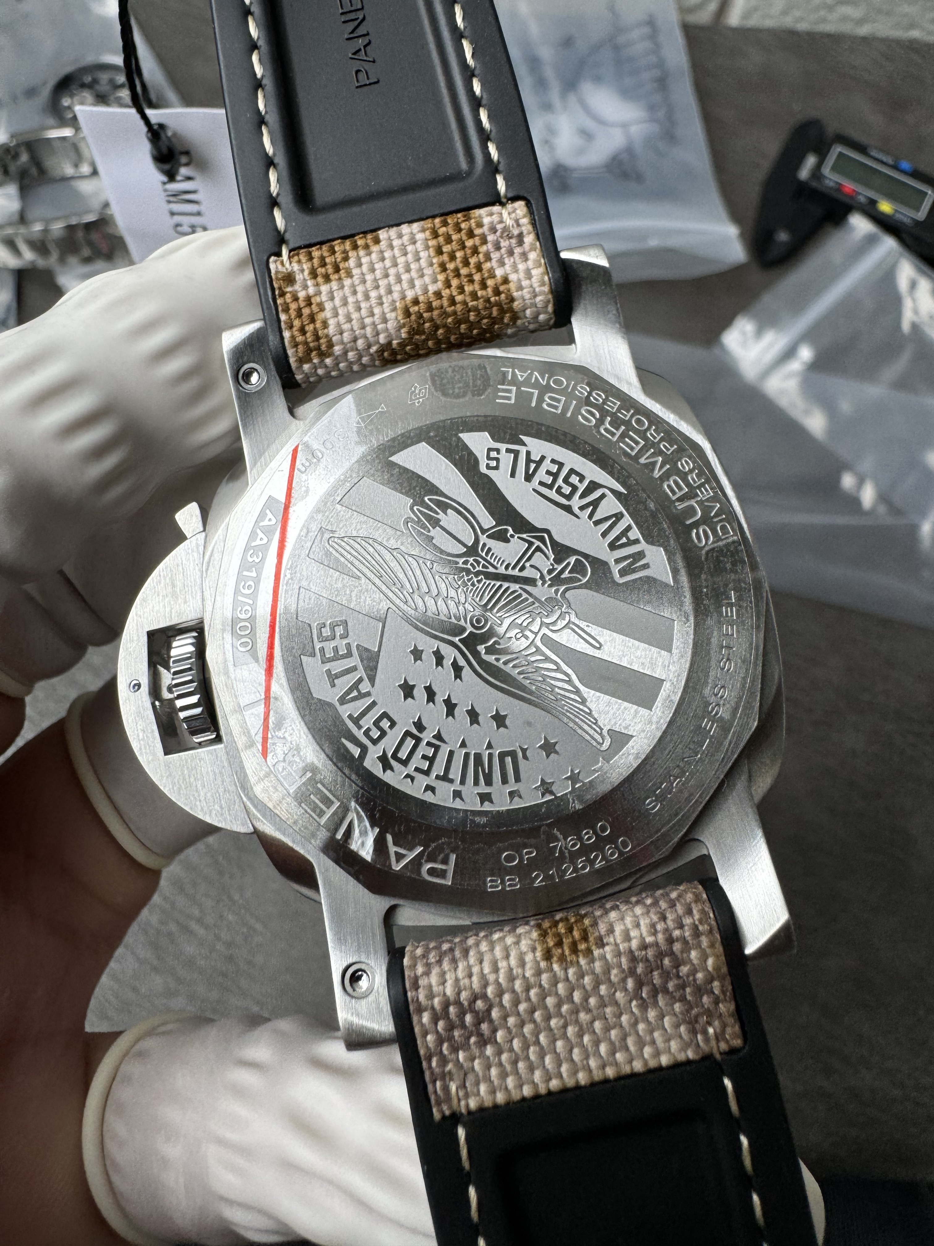 Super Clone 1:1 Panerai Submersible PAM1518 Navy SEALs – 44mm / Black Dial / Camo Strap