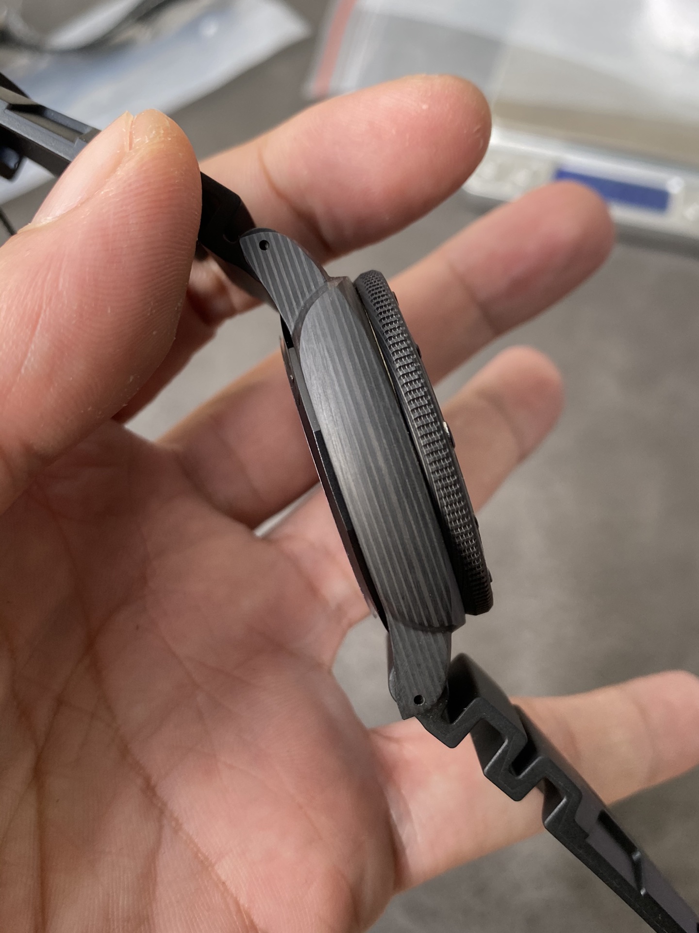 Super Clone 1:1 Panerai Submersible PAM2231 – Carbotech Bezel / Black Rubber Strap