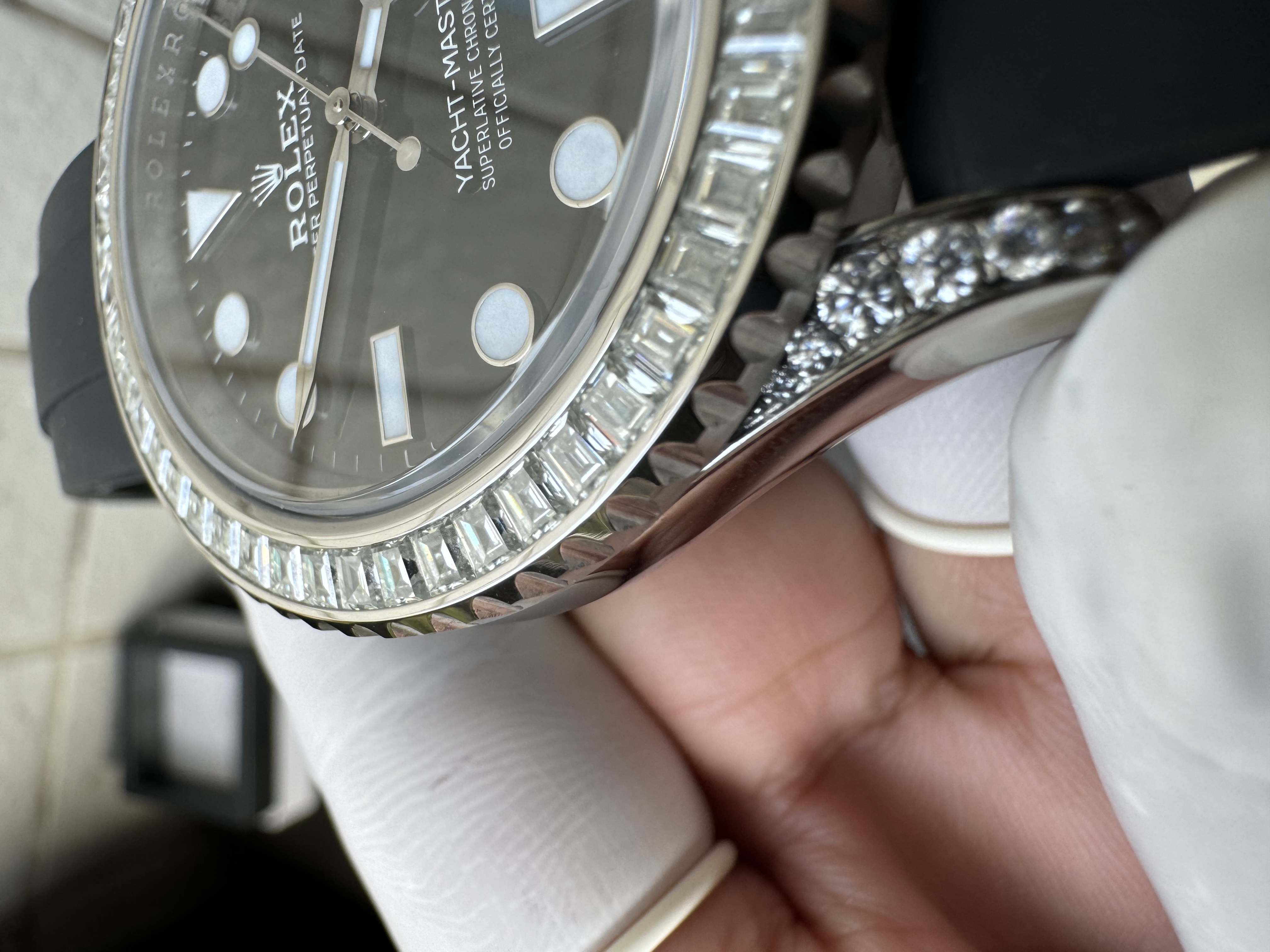 Super Clone 1:1 Rolex Yacht-Master Diamond-set 3235 movement