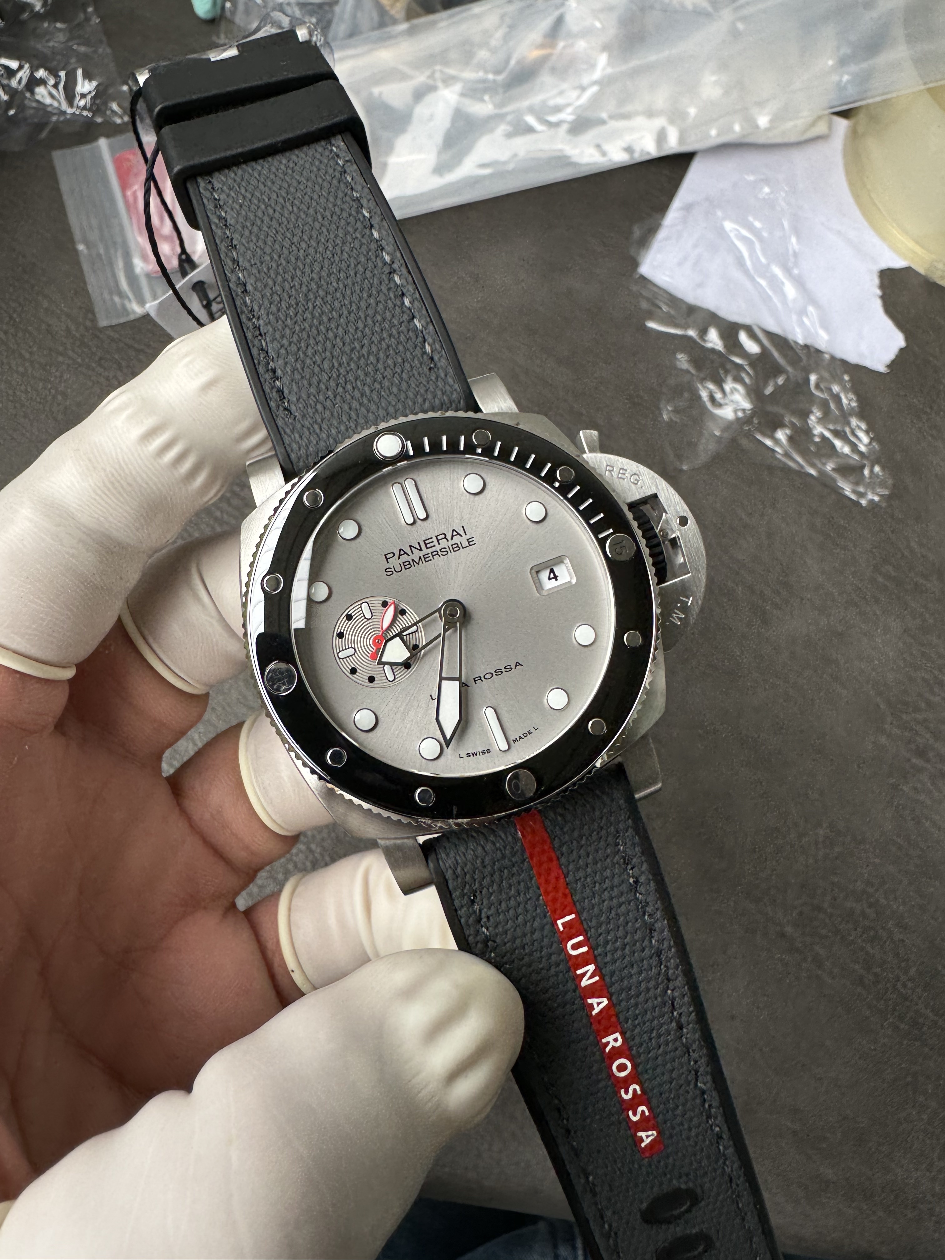 Super Clone Panerai 1:1  PAM1681 Submersible 44mm Luna Rossa 2025 New Release