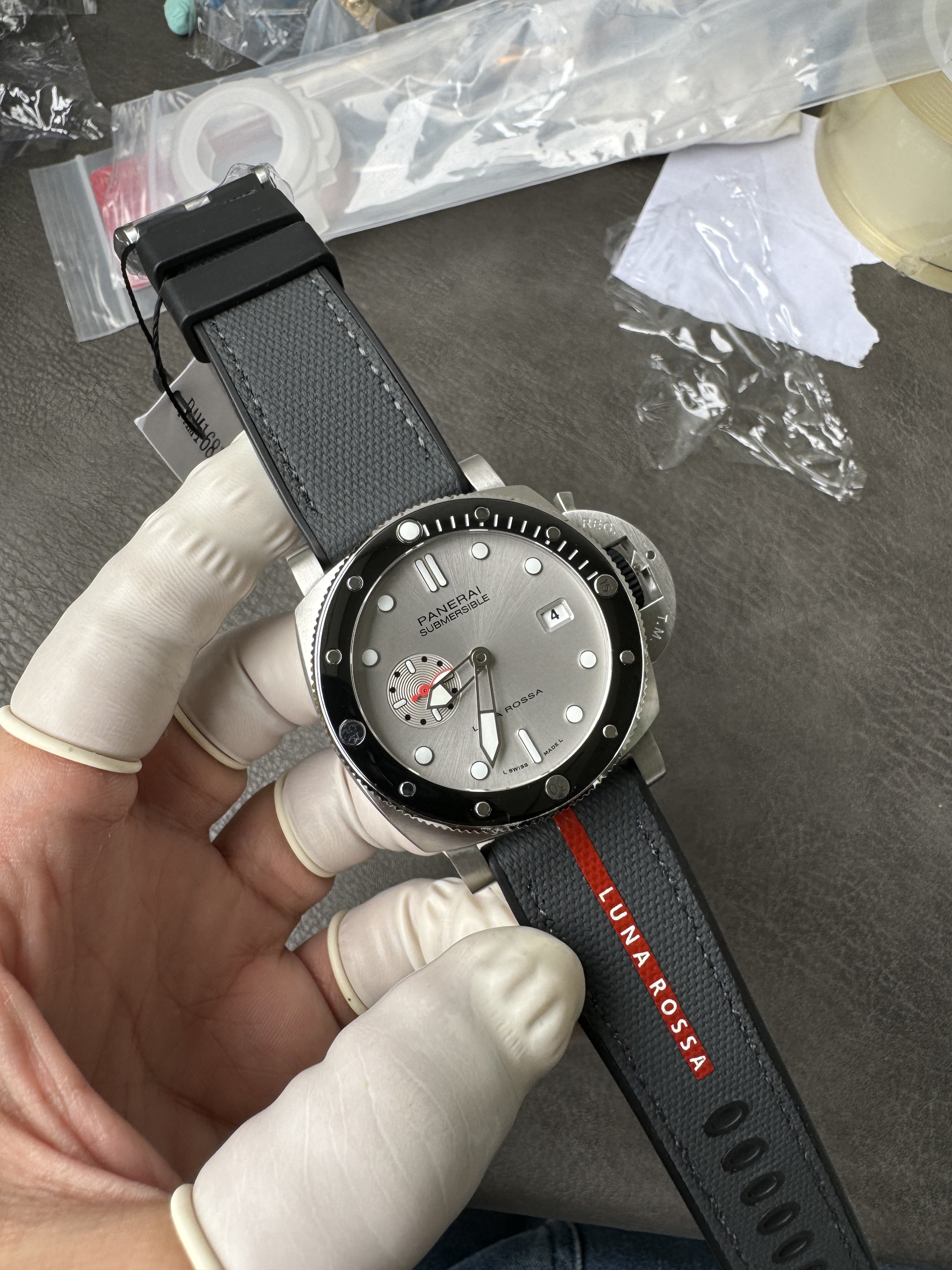 Super Clone Panerai 1:1  PAM1681 Submersible 44mm Luna Rossa 2025 New Release