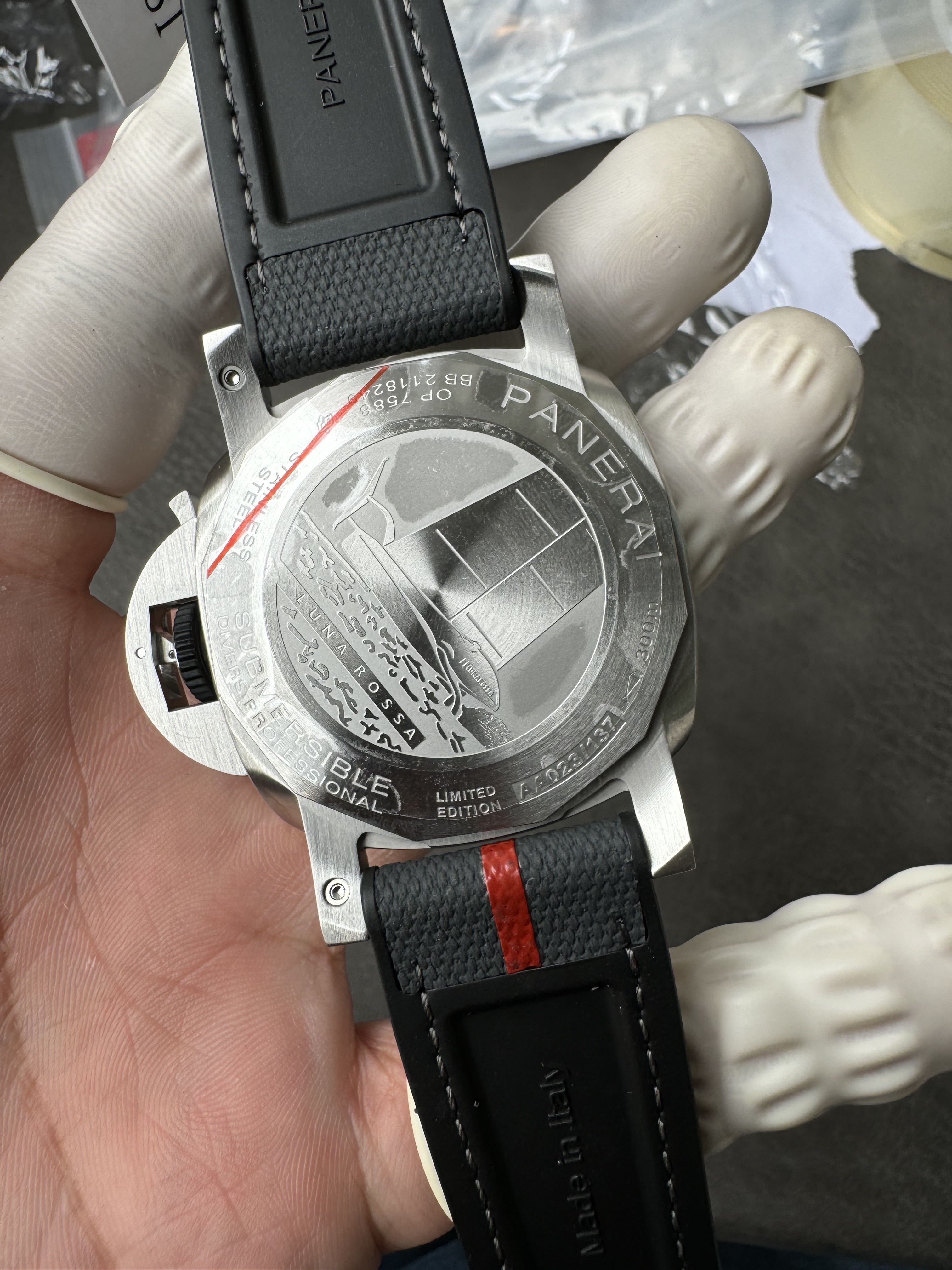 Super Clone Panerai 1:1  PAM1681 Submersible 44mm Luna Rossa 2025 New Release