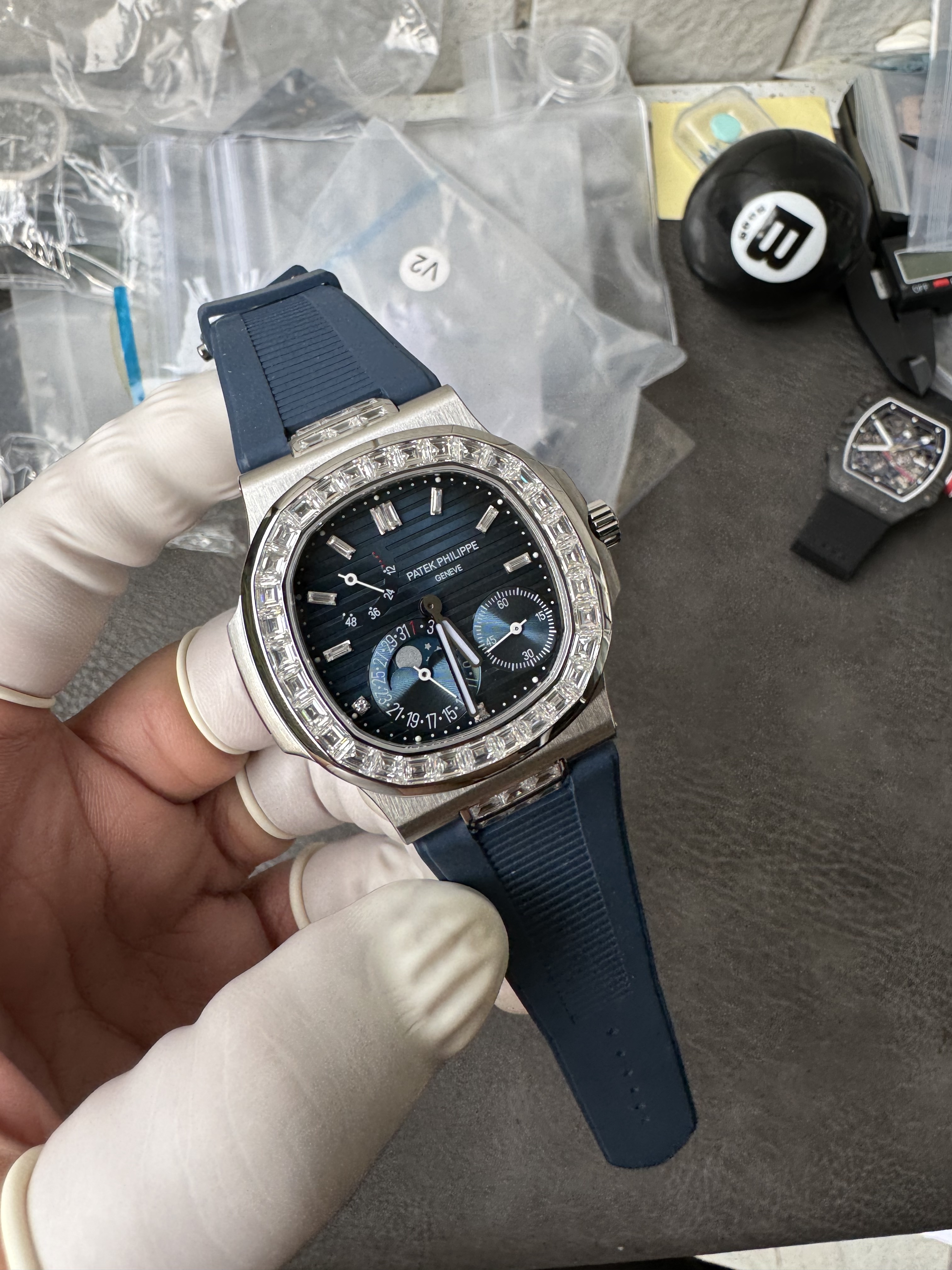 Super Clone 1:1 Patek Philippe Nautilus 5712 Blue Dial Perpetual Calendar with Diamond Bezel – Blue Rubber Strap