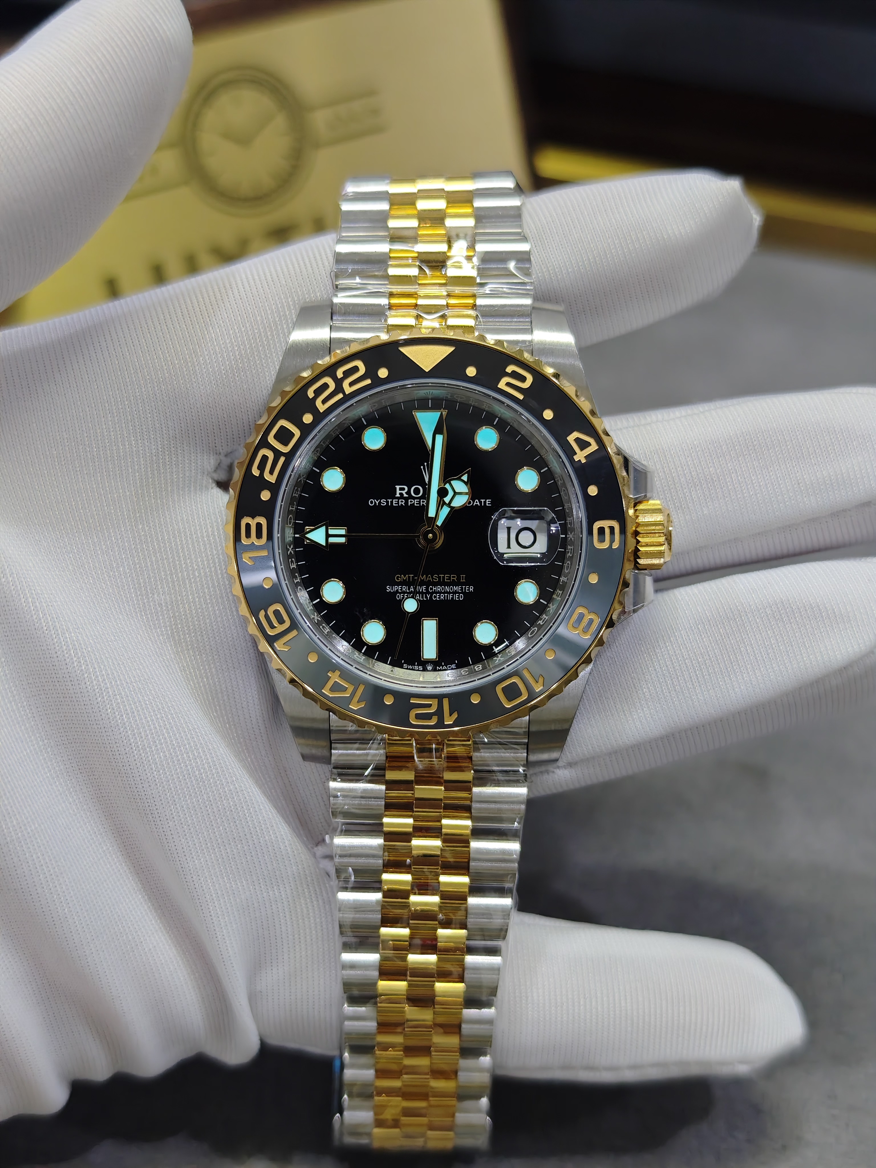 Rolex GMT Master II 126713 steel and gold Two-Tone with Black Dial on Jubilee (40mm) Super Clone