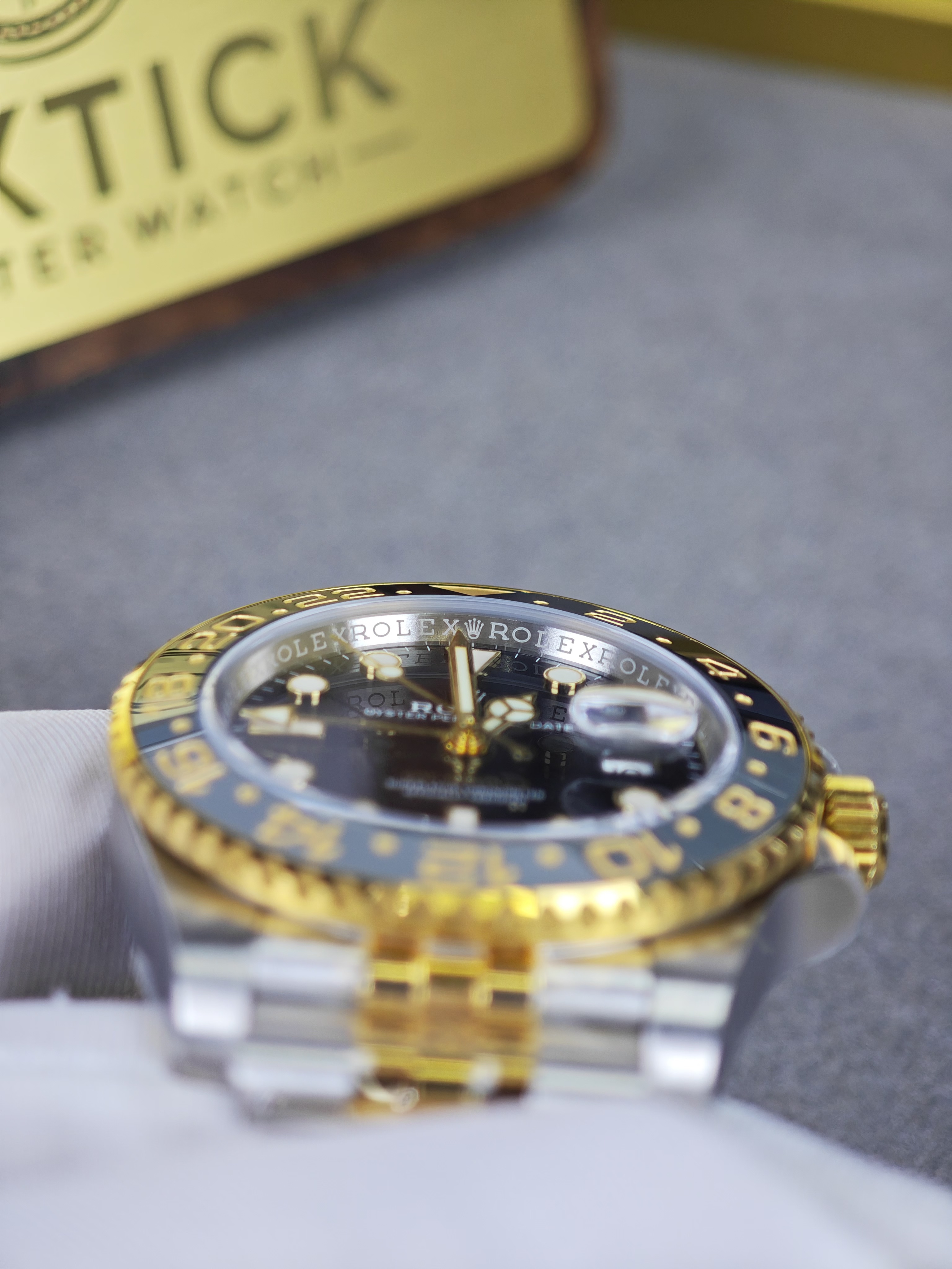Rolex GMT Master II 126713 steel and gold Two-Tone with Black Dial on Jubilee (40mm) Super Clone