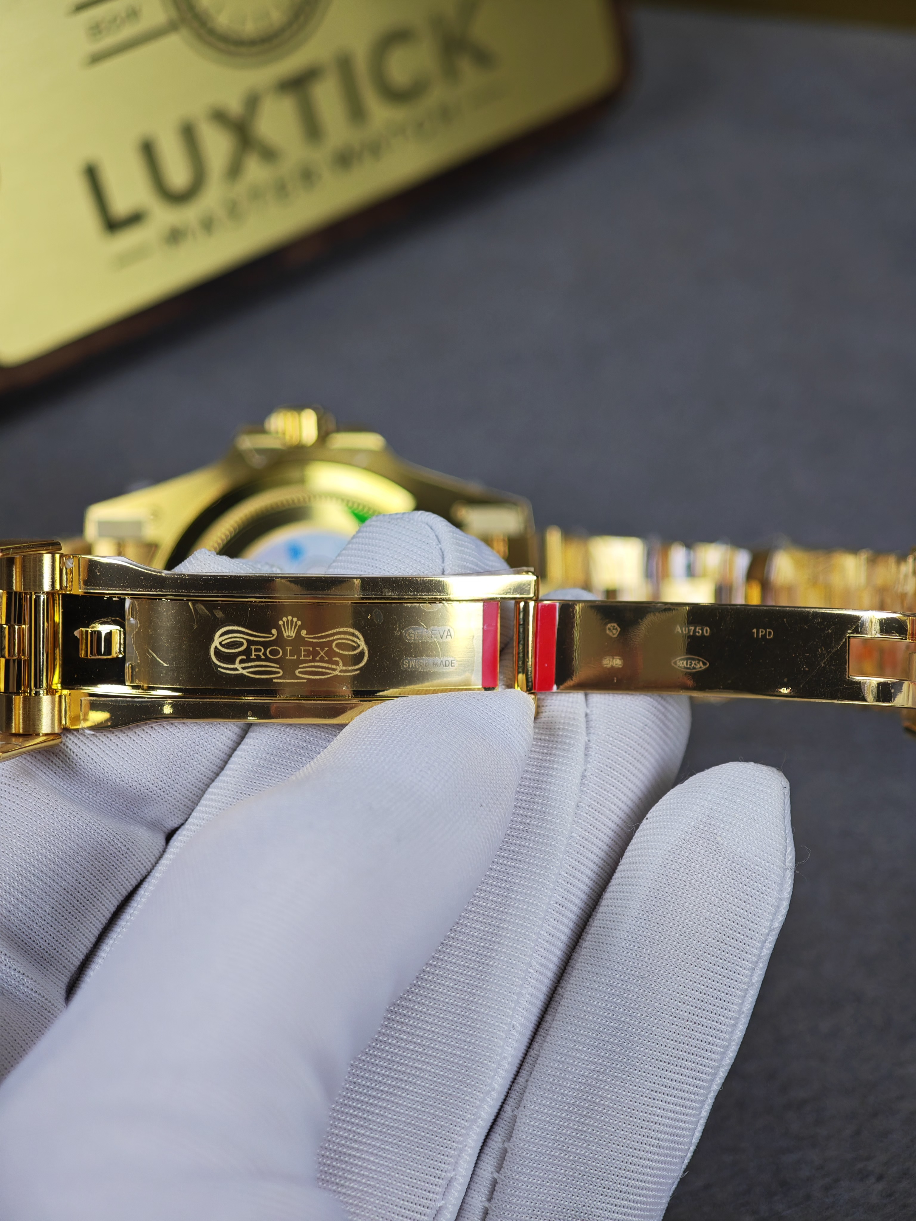 Rolex GMT Master II 126718grnr-0001 Full yellow gold with Black Dial on Jubilee (40mm) Super Clone