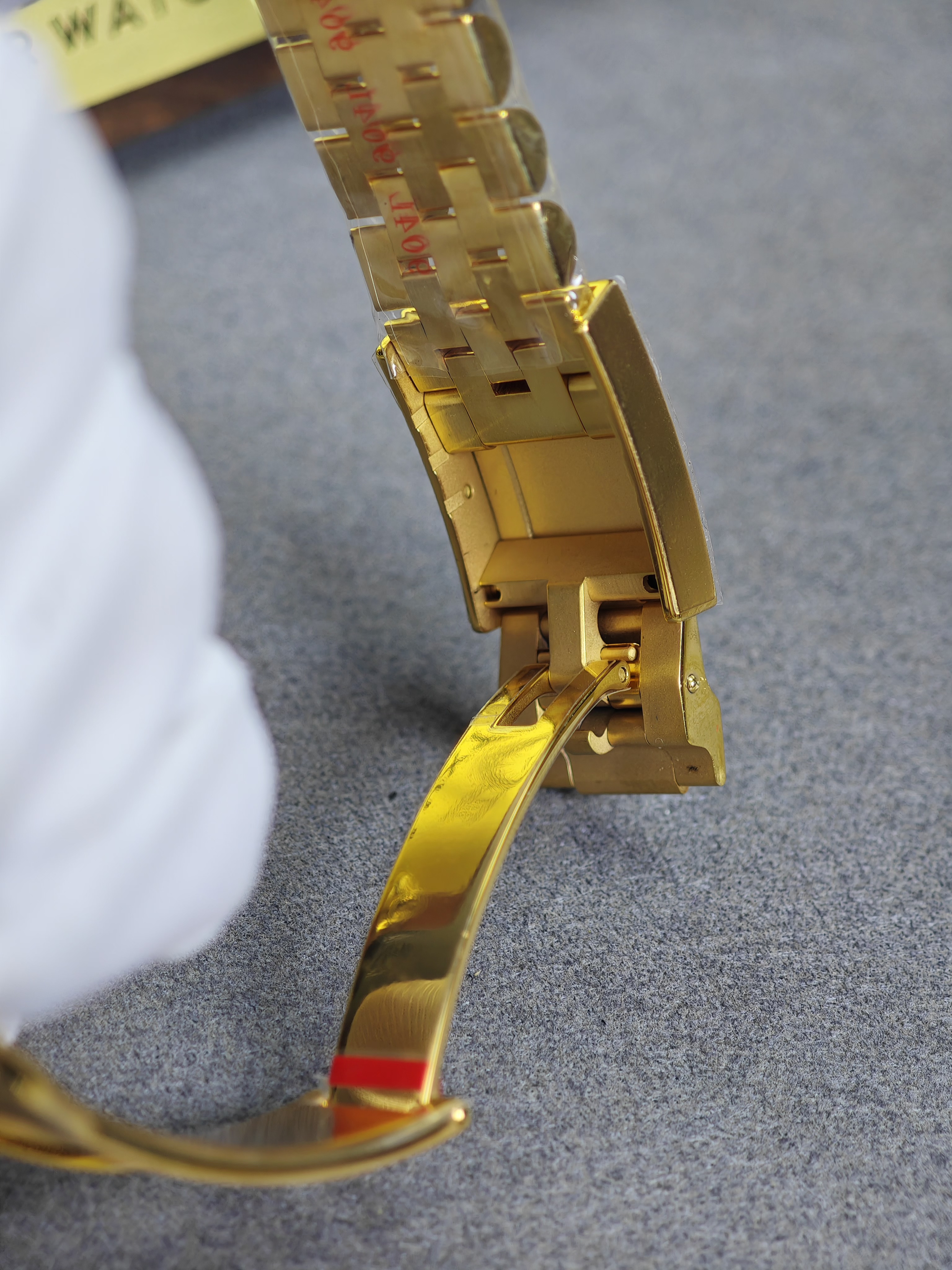 Rolex GMT Master II 126718grnr-0001 Full yellow gold with Black Dial on Jubilee (40mm) Super Clone