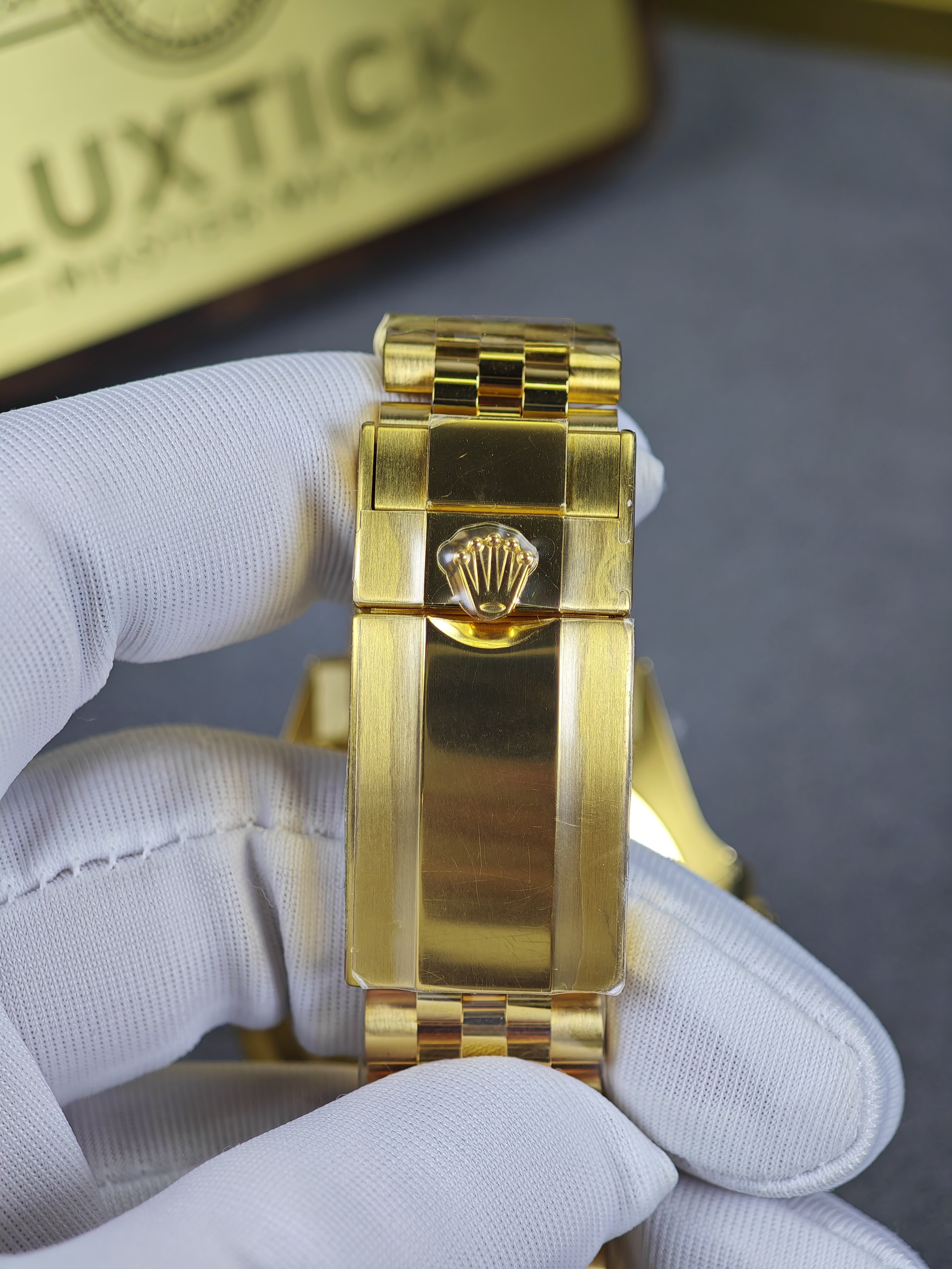 Rolex GMT Master II 126718grnr-0001 Full yellow gold with Black Dial on Jubilee (40mm) Super Clone