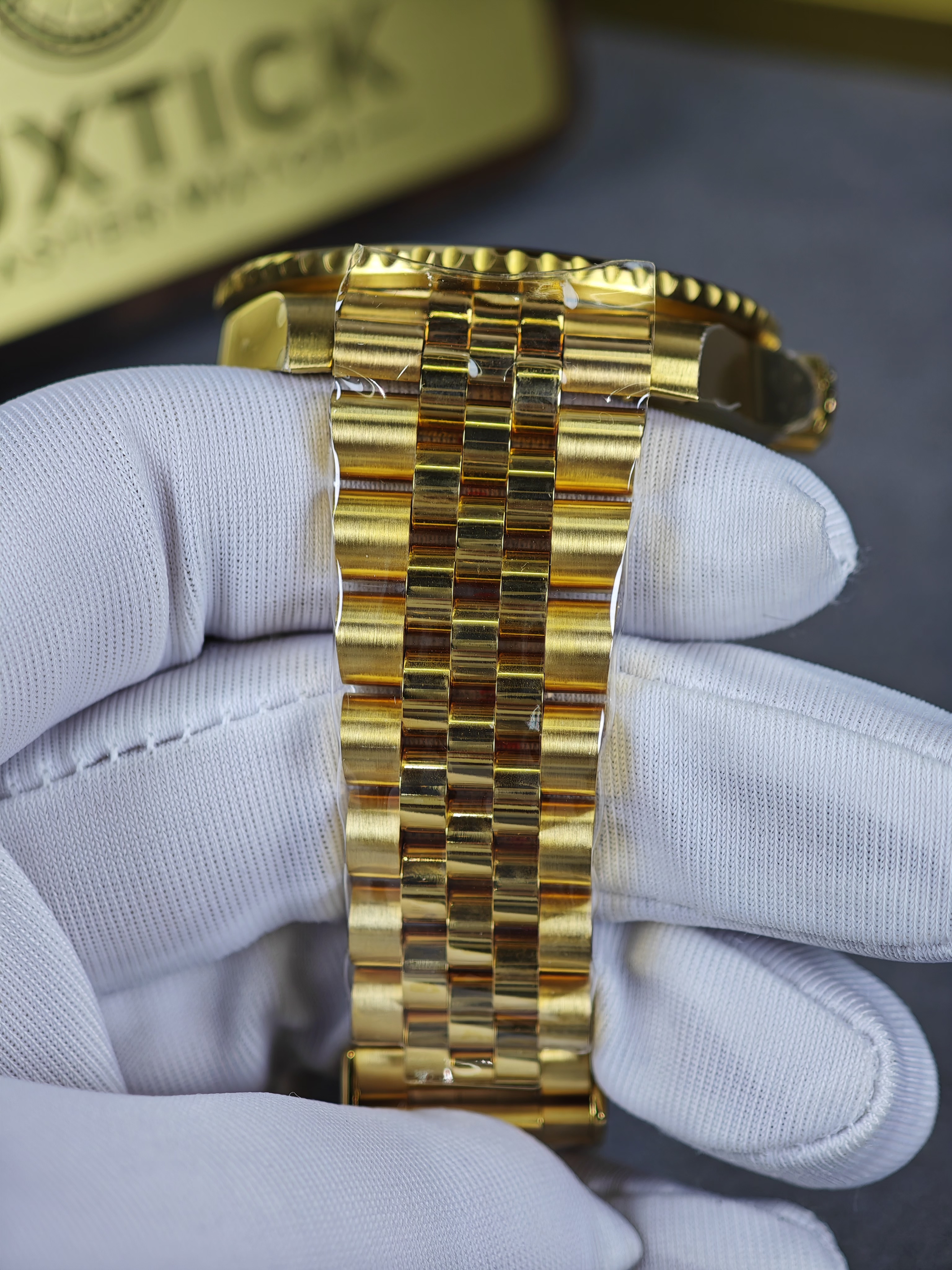 Rolex GMT Master II 126718grnr-0001 Full yellow gold with Black Dial on Jubilee (40mm) Super Clone