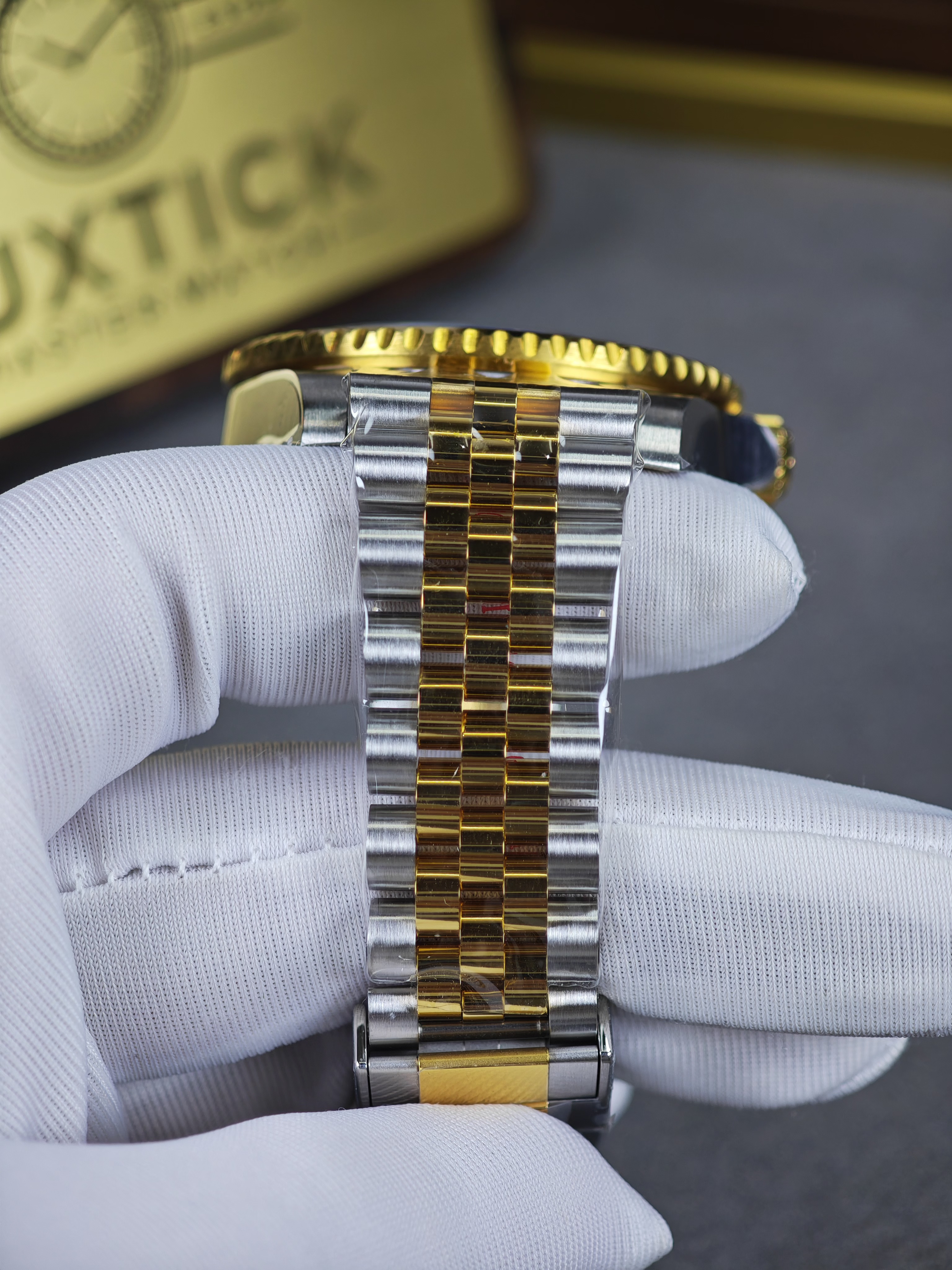 Rolex GMT Master II 126713 steel and gold Two-Tone with Black Dial on Jubilee (40mm) Super Clone