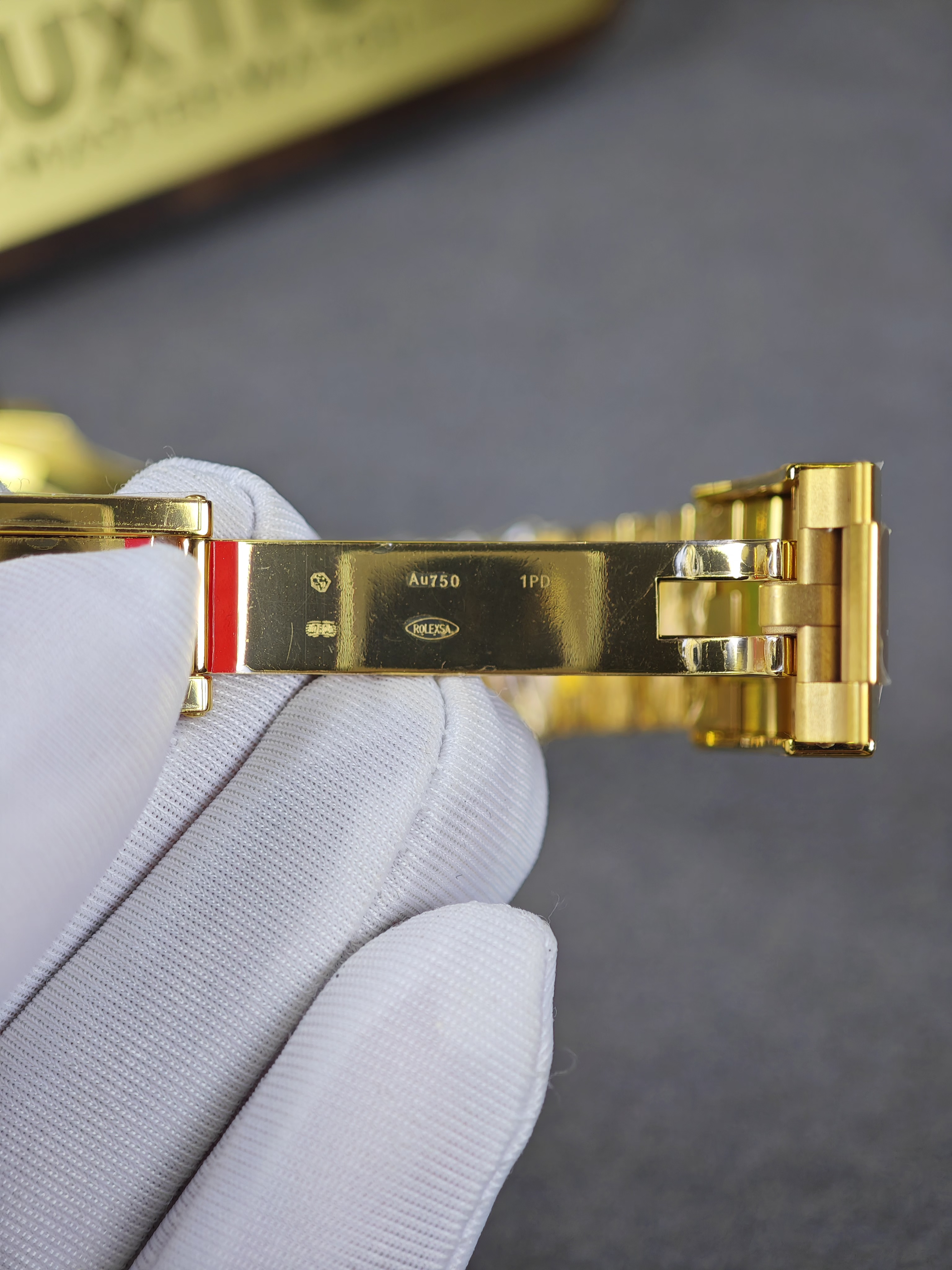 Rolex GMT Master II 126718grnr-0001 Full yellow gold with Black Dial on Jubilee (40mm) Super Clone