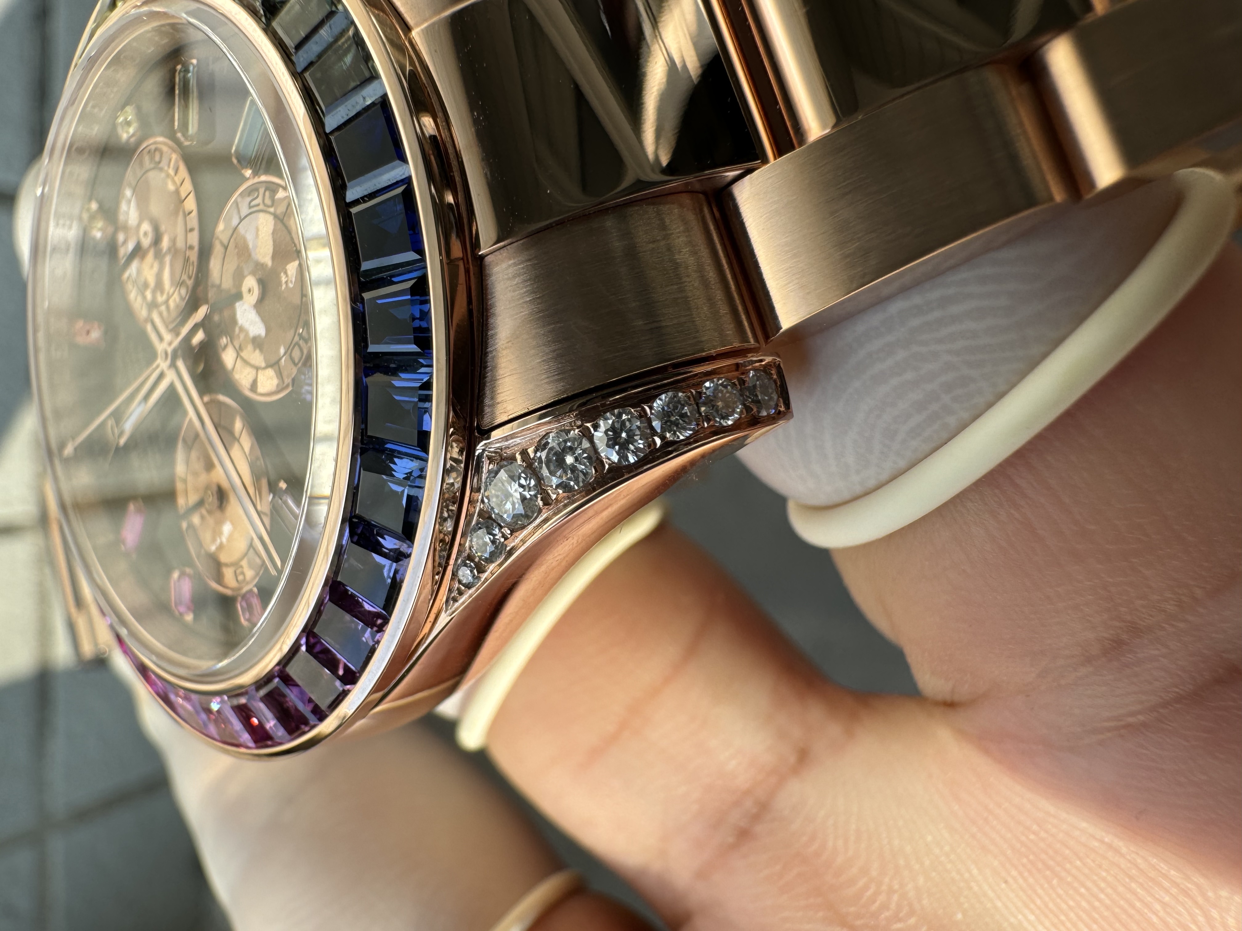 Super clone Rolex 1:1 Daytona black dial rainbow rose gold diamond