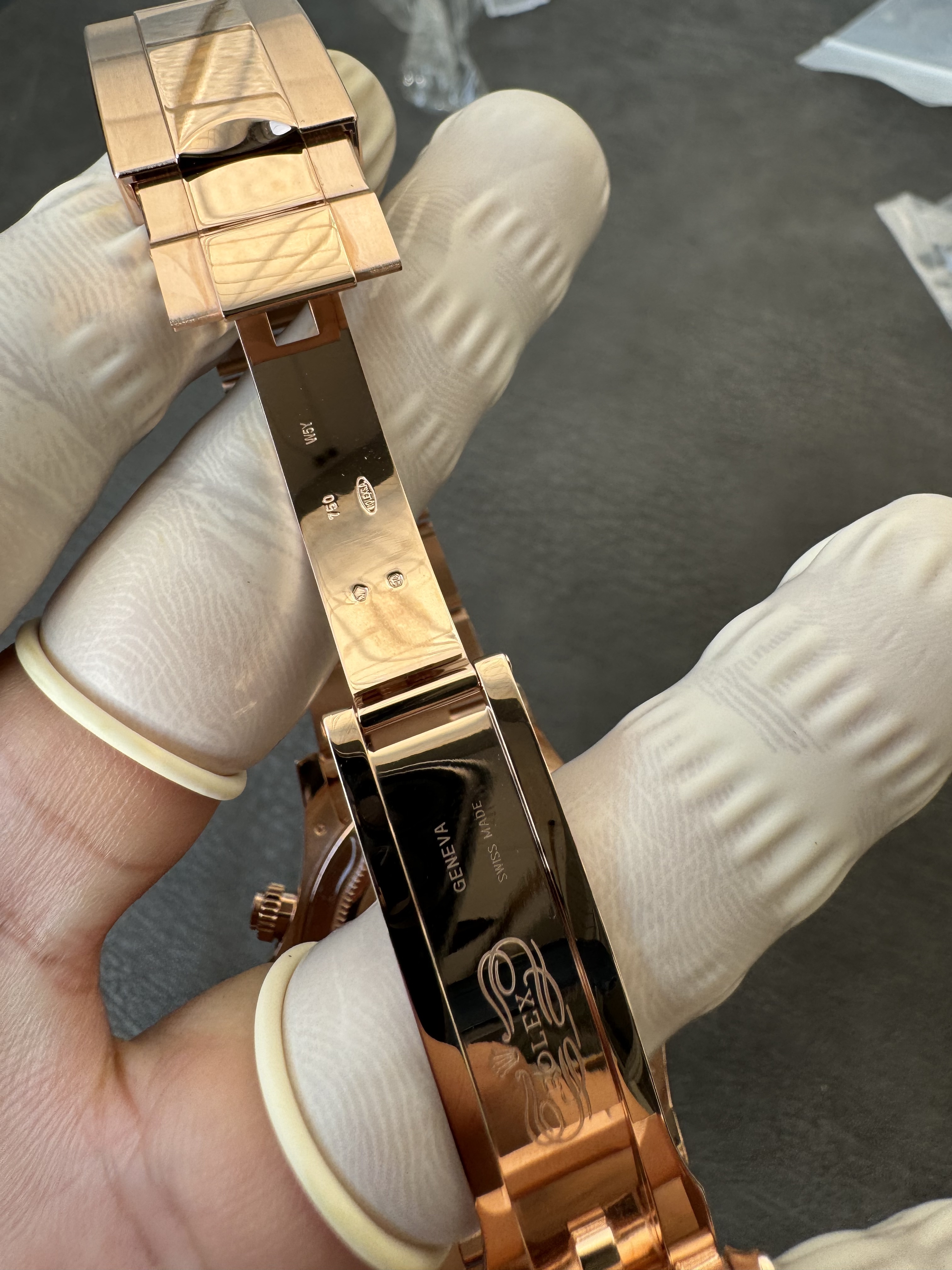 Super clone Rolex 1:1 Daytona black dial rainbow rose gold diamond