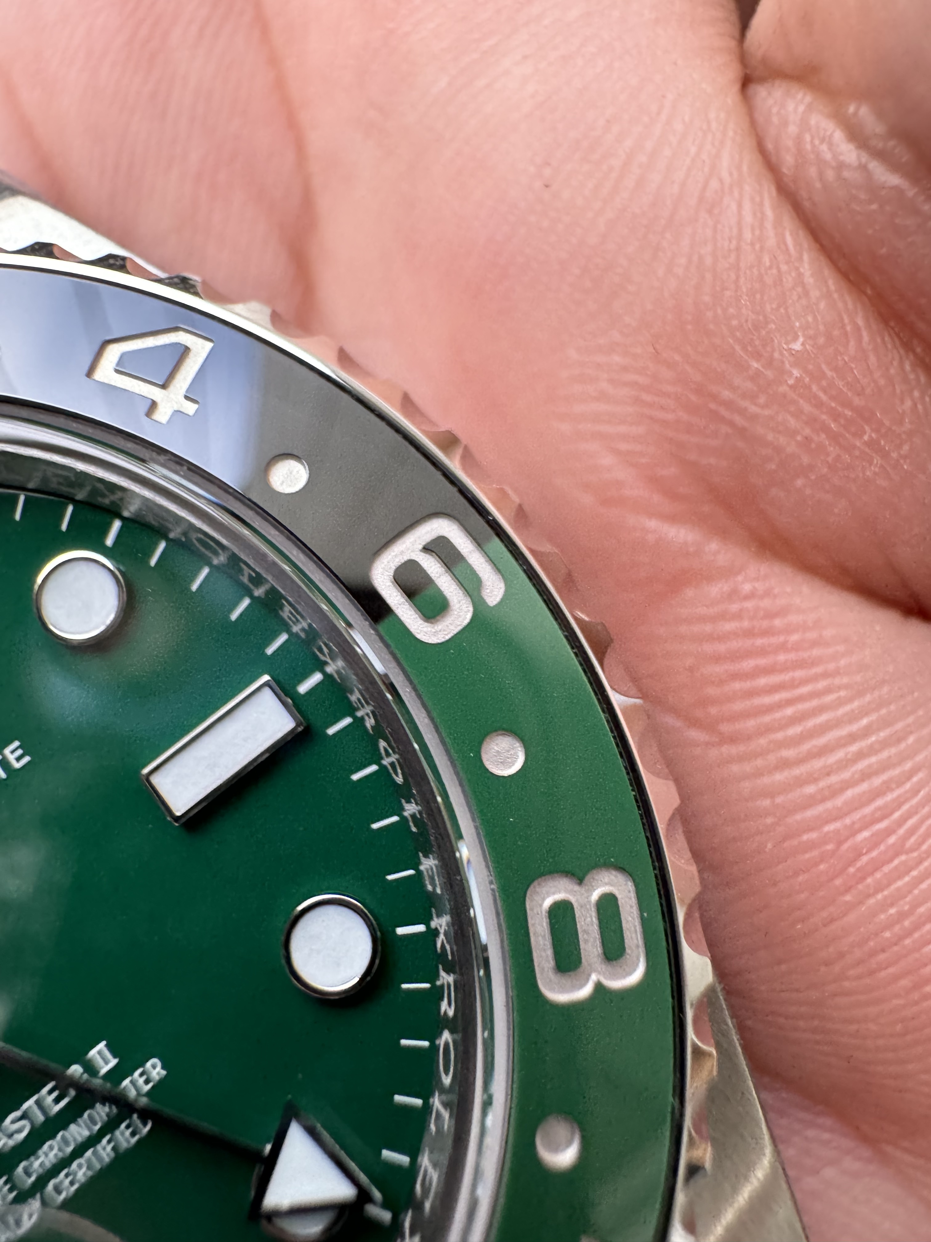 Rolex GMT Master II m126729VTNR-0001 Green ceramic dial on Oyster (40mm) Super Clone