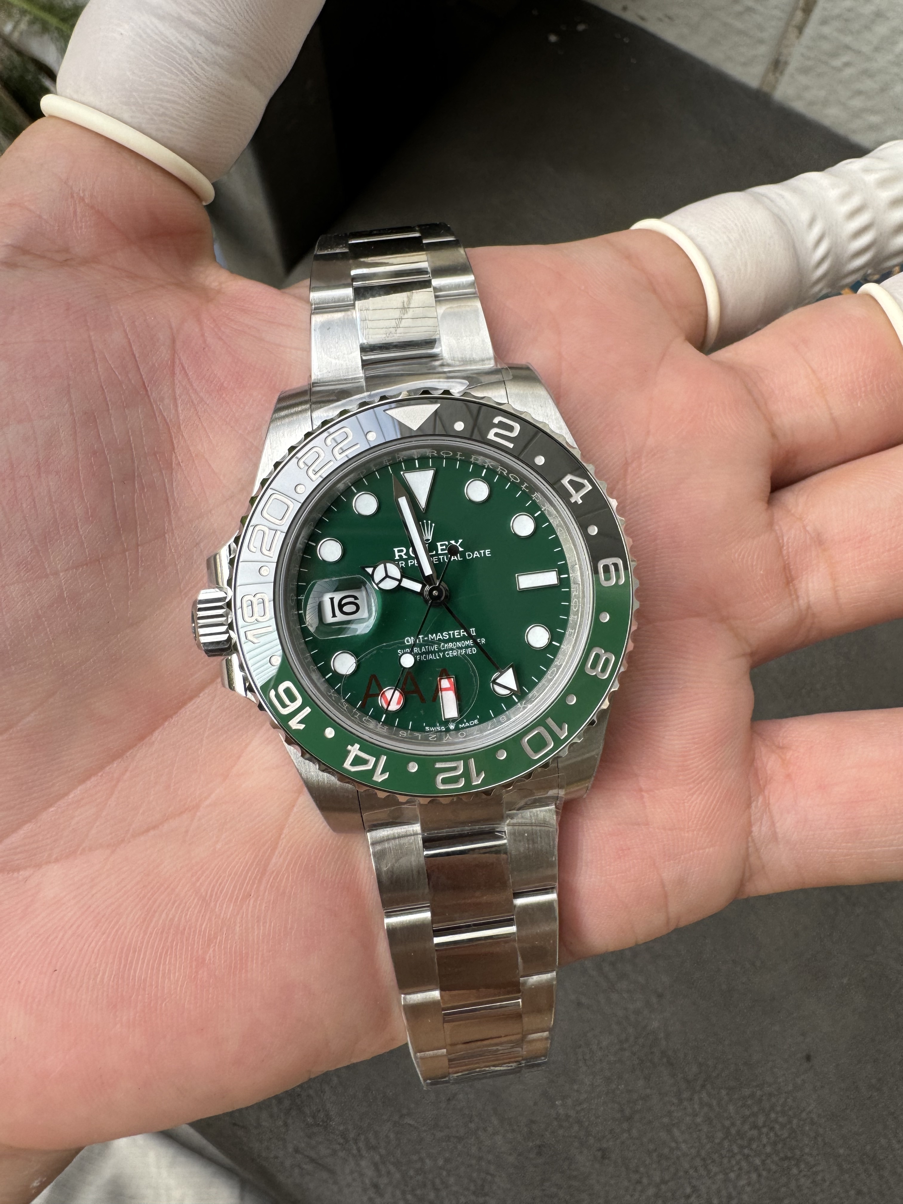 Rolex GMT Master II m126729VTNR-0001 Green ceramic dial on Oyster (40mm) Super Clone