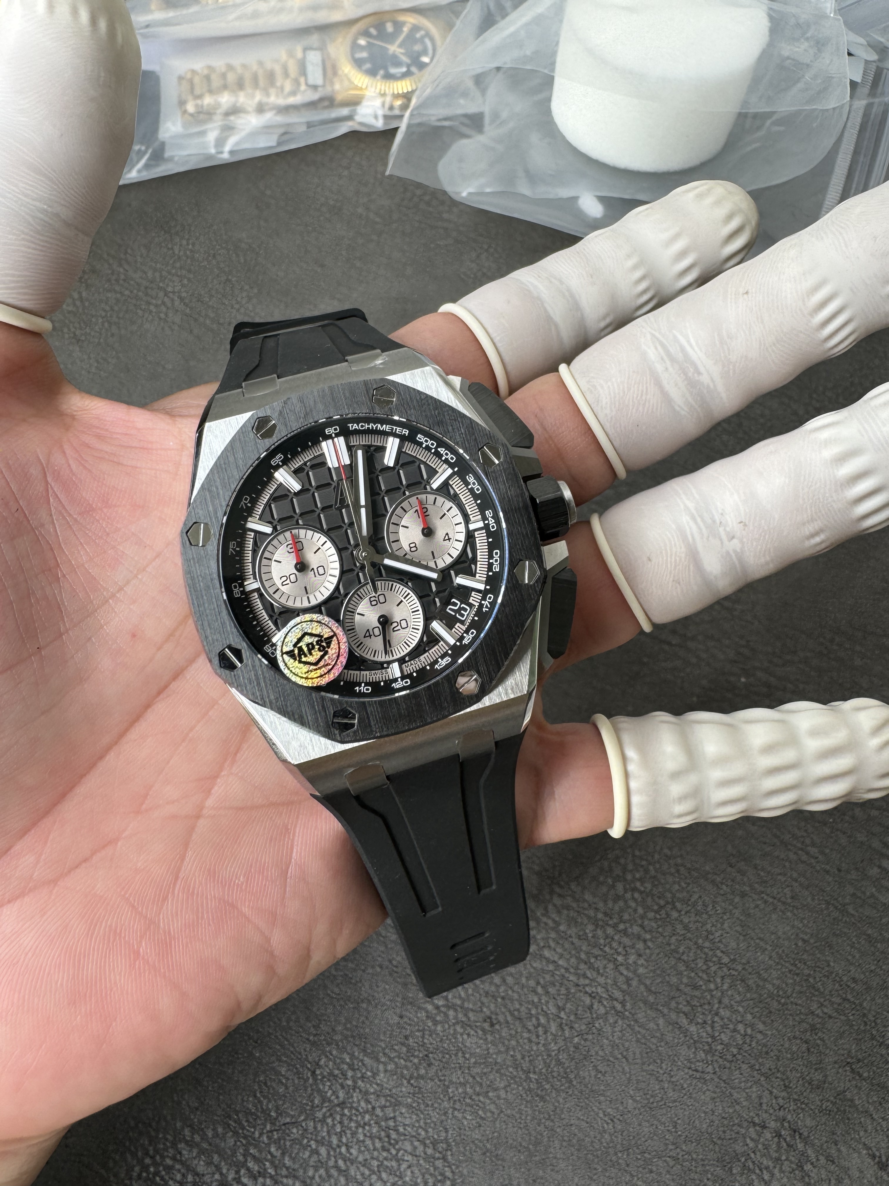 Super Clone 1:1 Audemars Piguet Royal Oak Chronograph 26420 - 43mm Black Dial with Black Rubber Strap