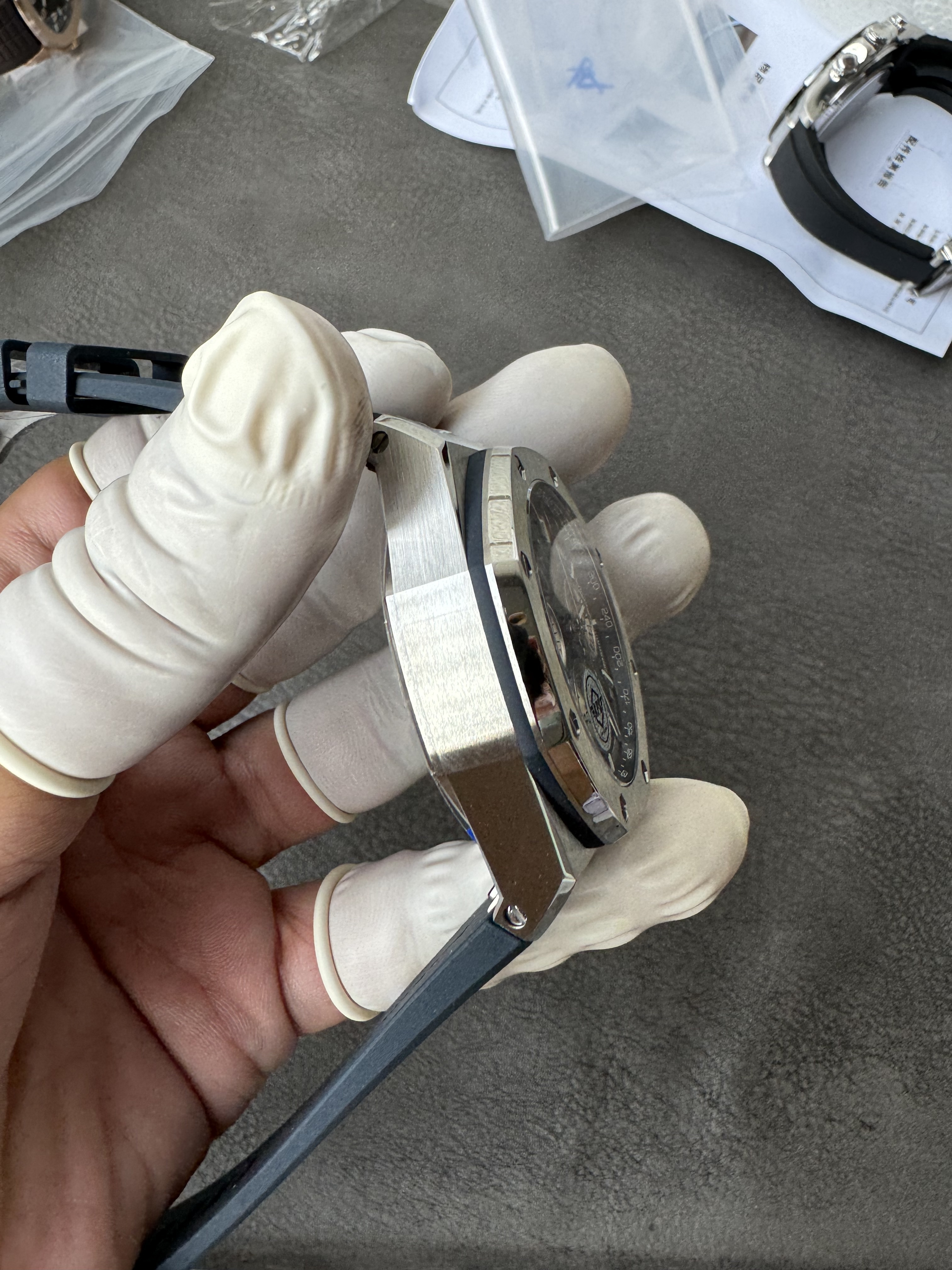 Super Clone 1:1 Audemars Piguet Royal Oak Chronograph 26420 - 43mm Blue Dial with Blue Rubber Strap