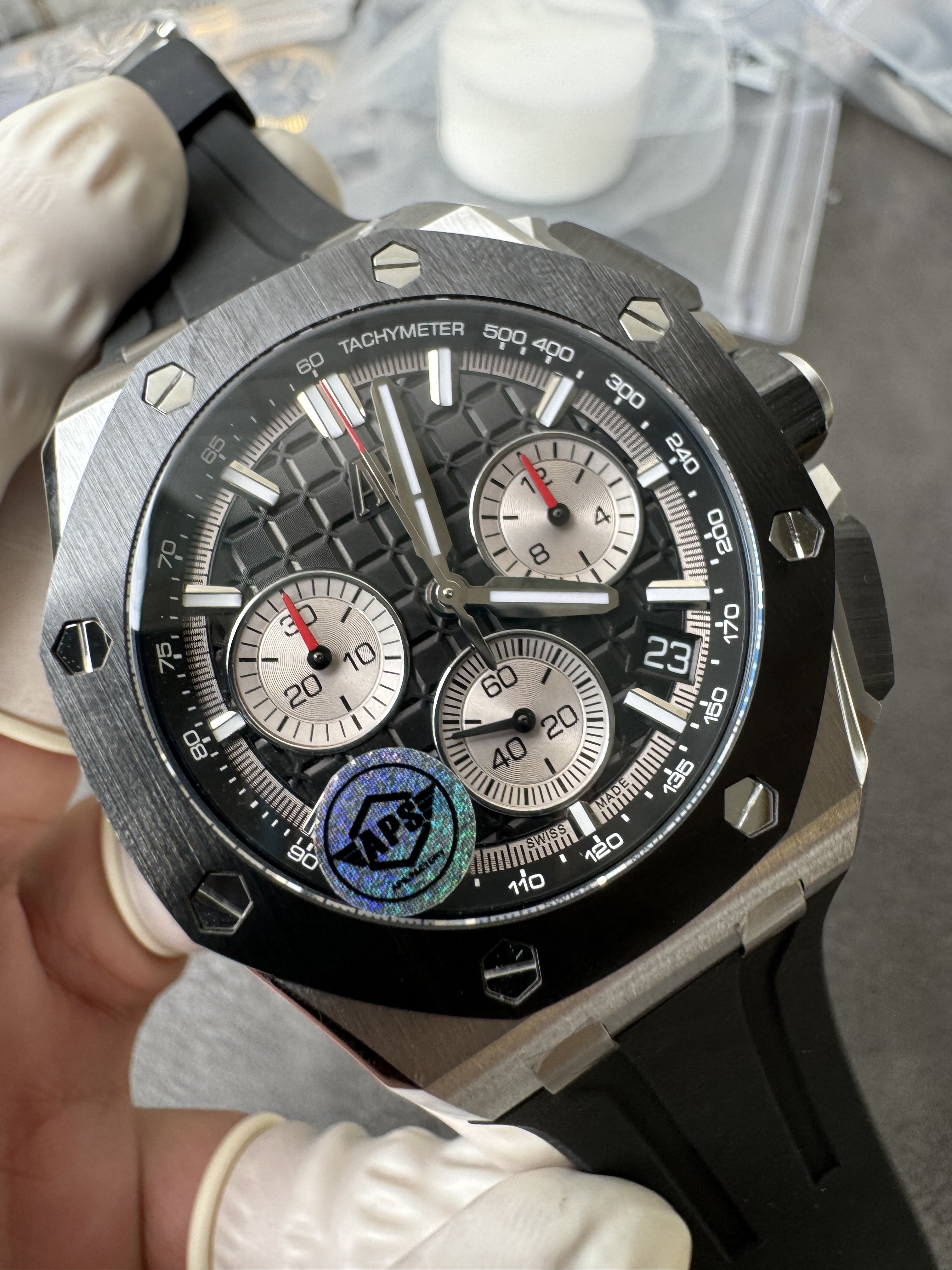 Super Clone 1:1 Audemars Piguet Royal Oak Chronograph 26420 - 43mm Black Dial with Black Rubber Strap