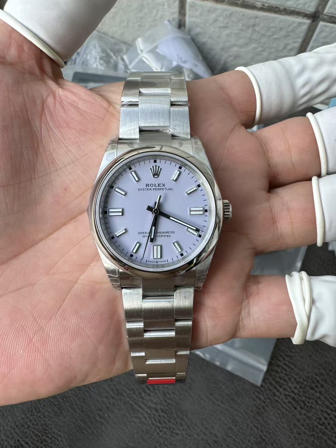 Rolex Oyster Perpetual 41mm M124330 Stainless Steel Model with Purple Dial, Oystersteel Top Cover Replica