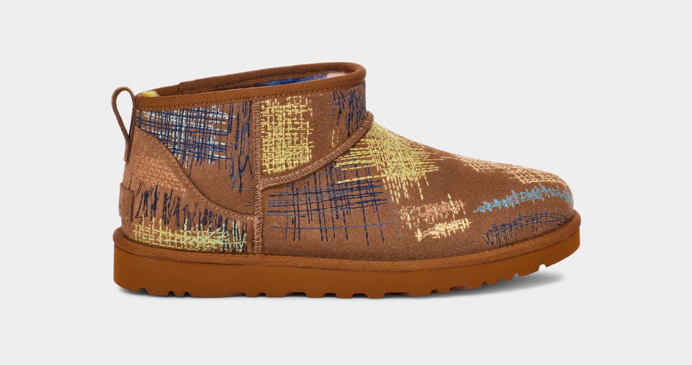 UGG TES Classic Ultra Mini