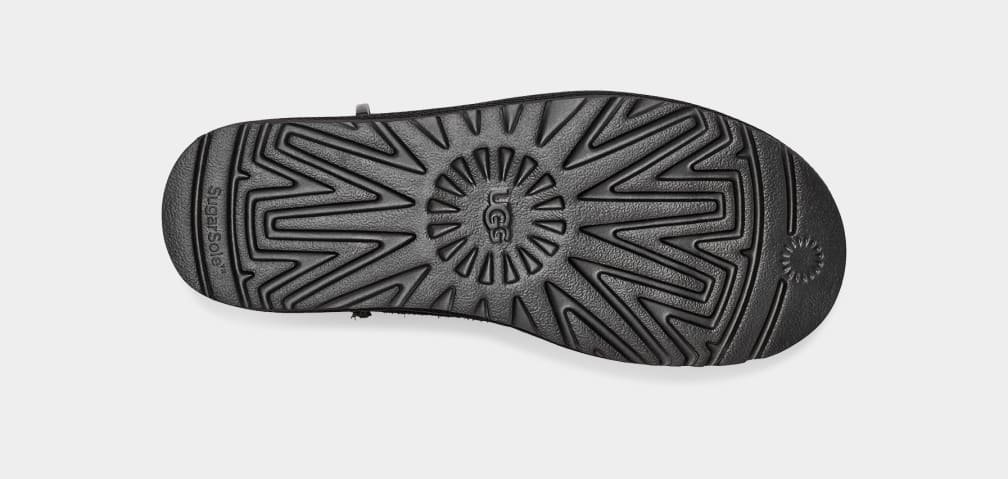 Classic Short Zipper Tape Logo Boot