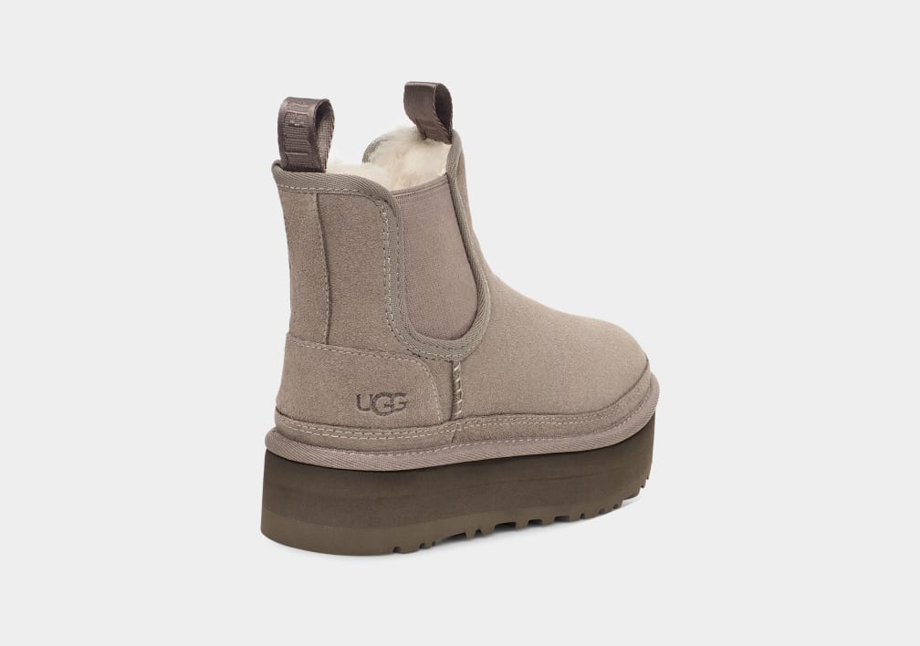 Neumel Platform Chelsea Boot