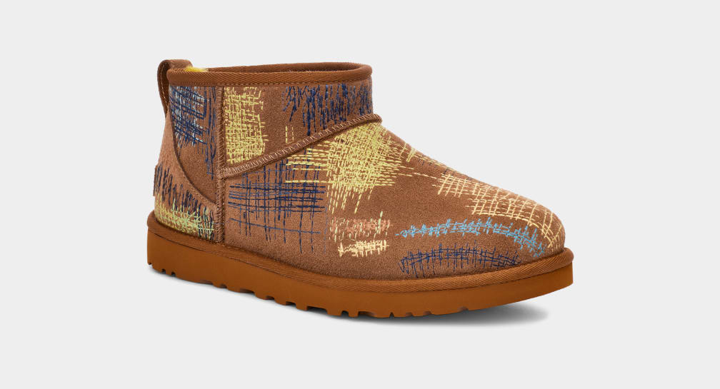 UGG TES Classic Ultra Mini