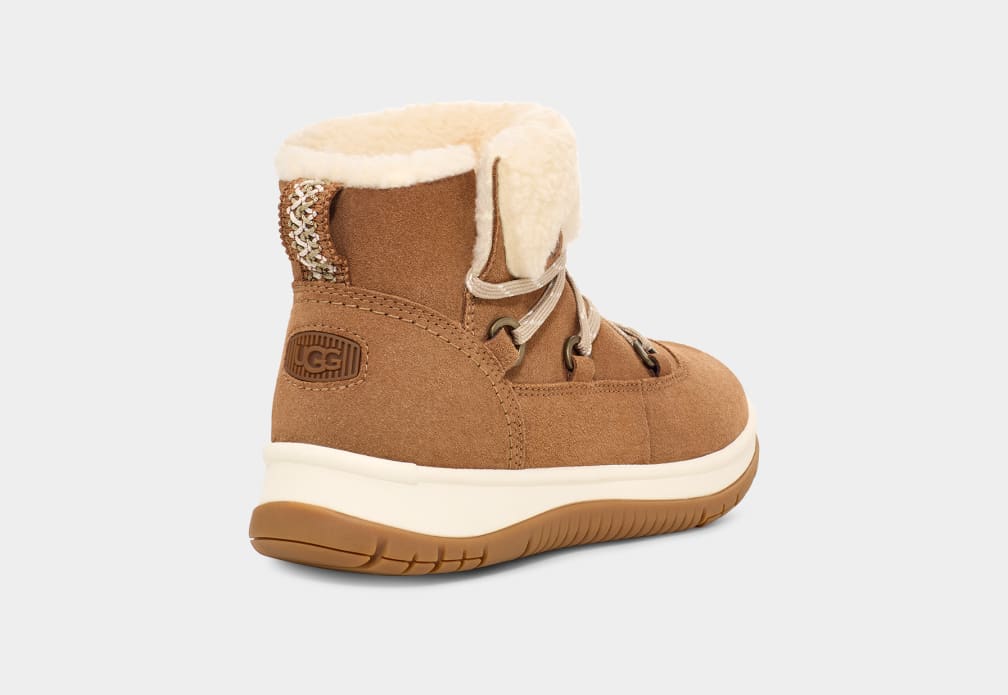 Lakesider Heritage Lace Boot