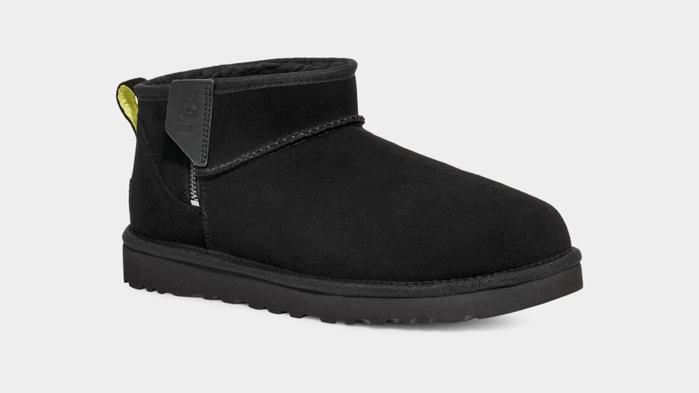 Classic Ultra Mini Zip Boot