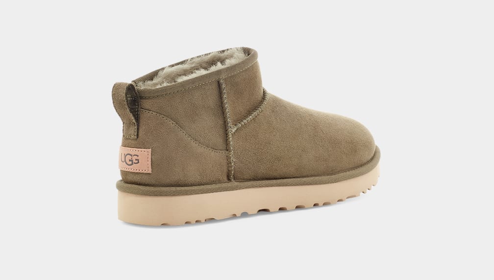 Classic Ultra Mini Boot