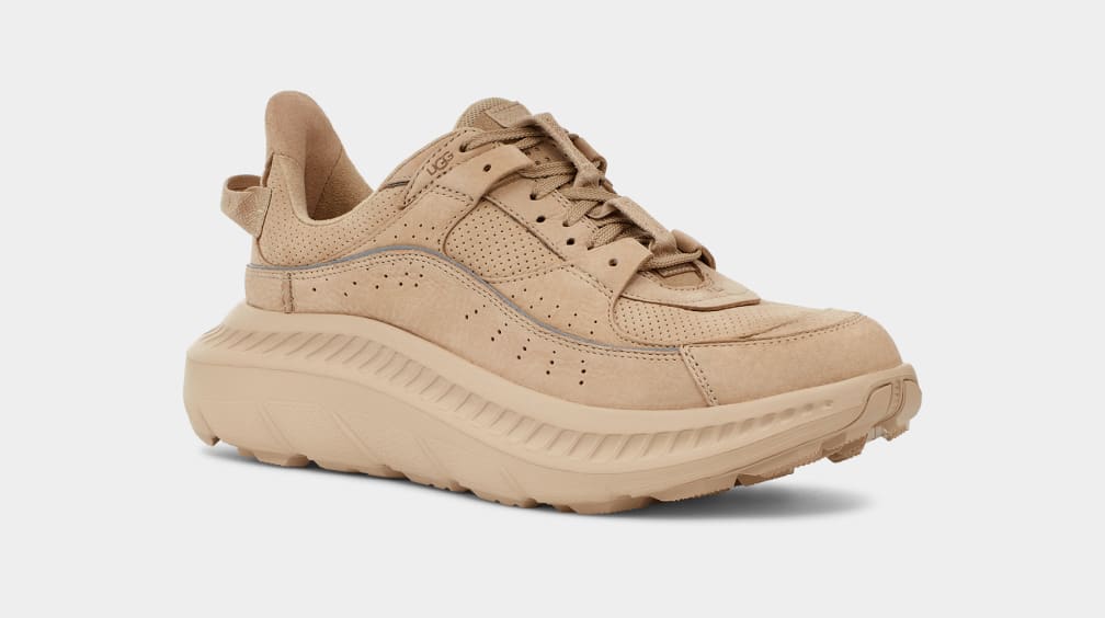 CA805 V2 Nubuck Trainer
