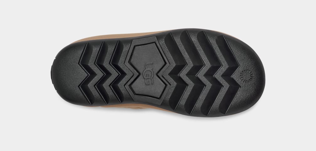 Classic Maxi Mini Boot