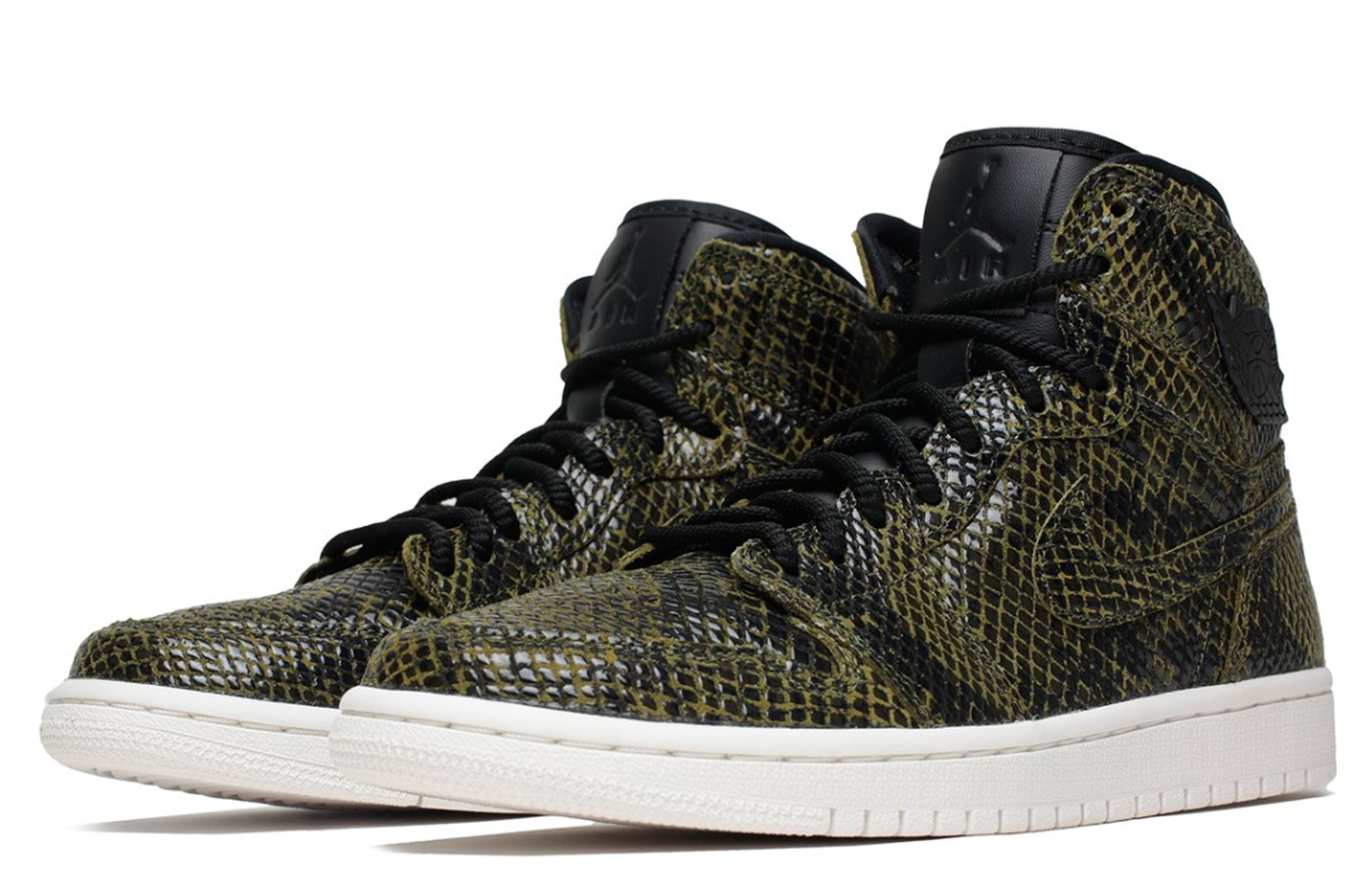 (WMNS) Air Jordan 1 Retro High Premium \'Snakeskin\'  AH7389-302 Classic Sneakers