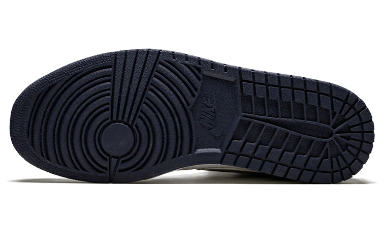 Air Jordan 1 Retro + \'Midnight Navy\'  136065-101 Epoch-Defining Shoes