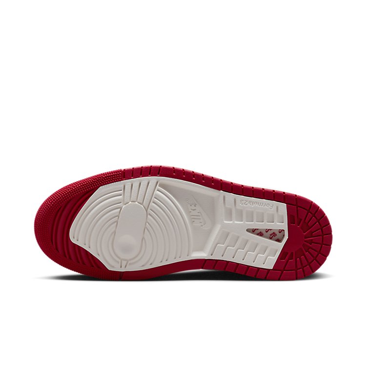 (WMNS) Air Jordan 1 Zoom CMFT 2 \'Valentine\'s Day\'  DV1304-106 Classic Sneakers