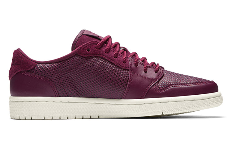 (WMNS) Air Jordan 1 Retro Low NS \'Bordeaux\'  AO1935-600 Iconic Trainers