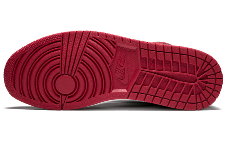 Air Jordan 1 Retro High OG \'Chicago\' 2015  555088-101 Signature Shoe