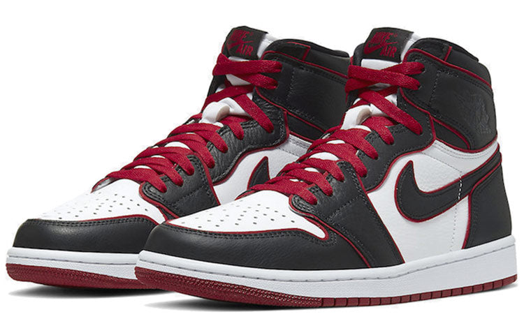 Air Jordan 1 Retro High OG \'Bloodline\'  555088-062 Classic Sneakers