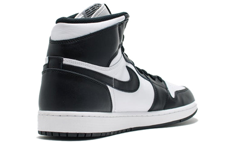 Air Jordan 1 Retro High OG \'Black White\'  555088-010 Iconic Trainers