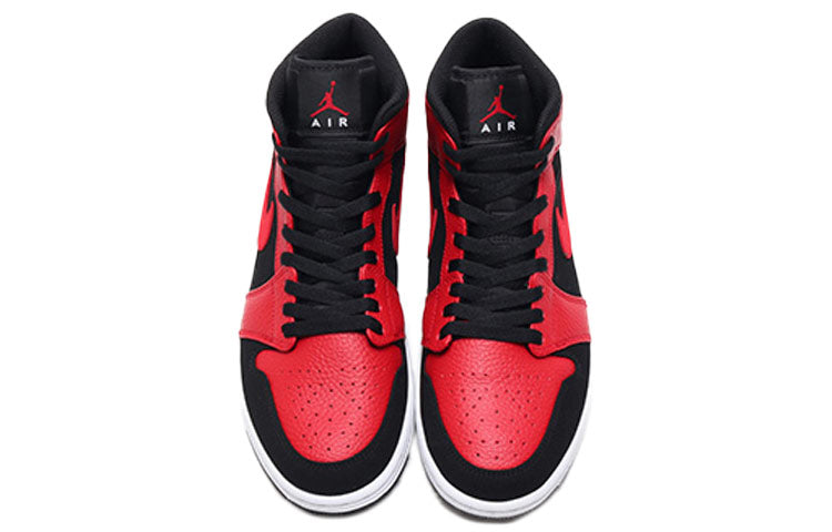 Air Jordan 1 Mid \'Bred\'  554724-054 Epochal Sneaker